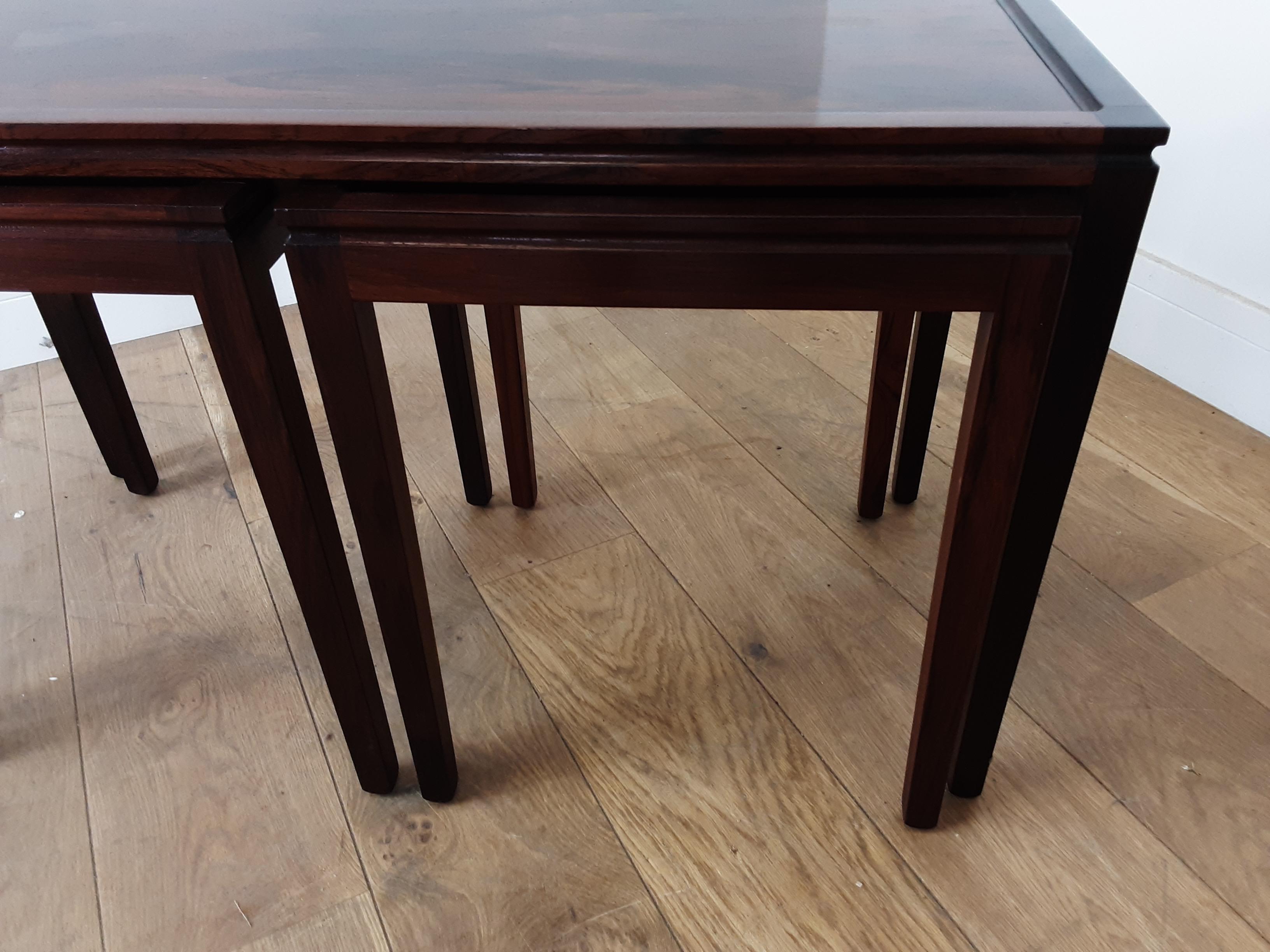 Midcentury Nest of Tables in Deep Brown Figured Rosewood circa 1960 from Denmark For Sale 7