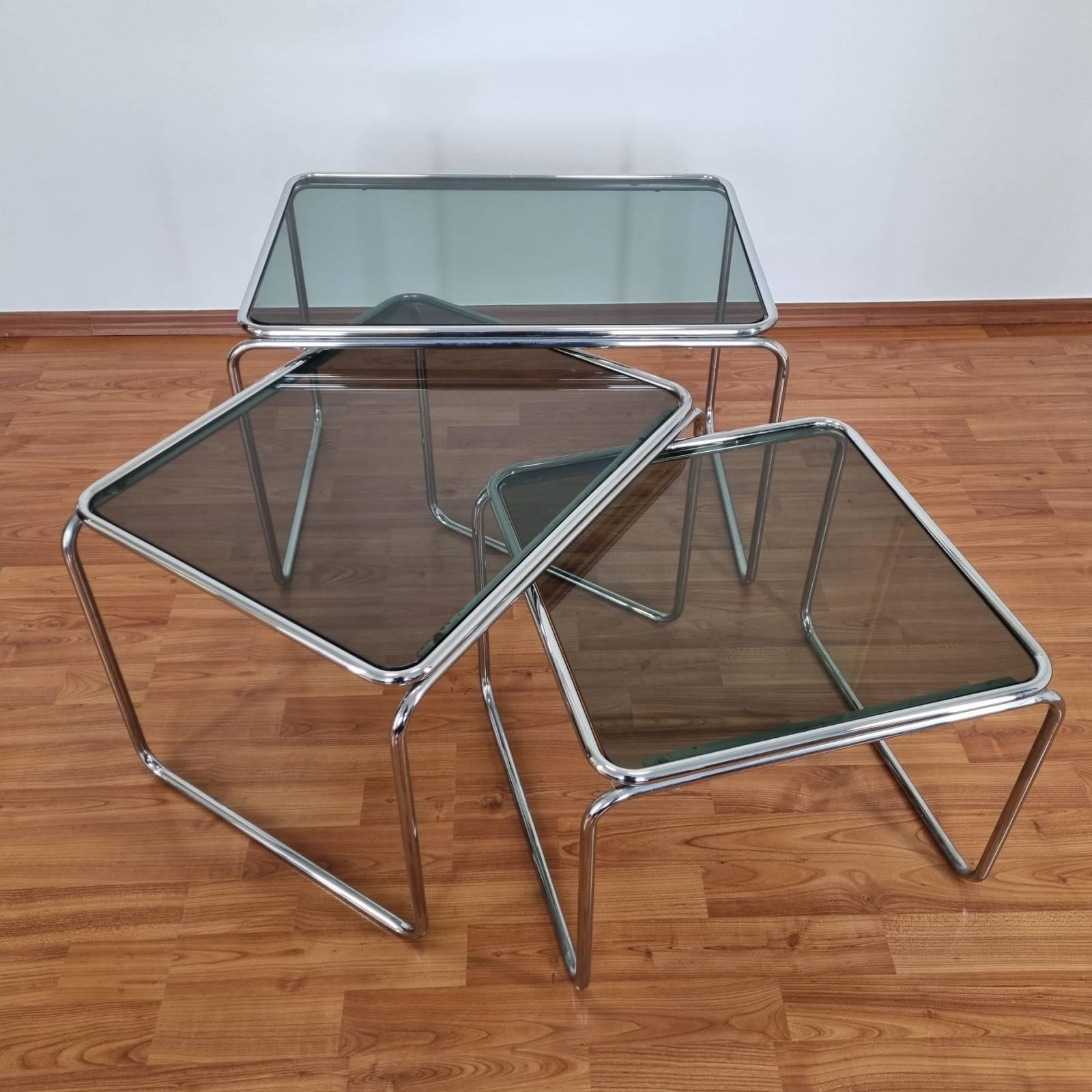 Midcentury Nesting Tables, Bauhaus Style Coffee Tables, 70s, Italy 2
