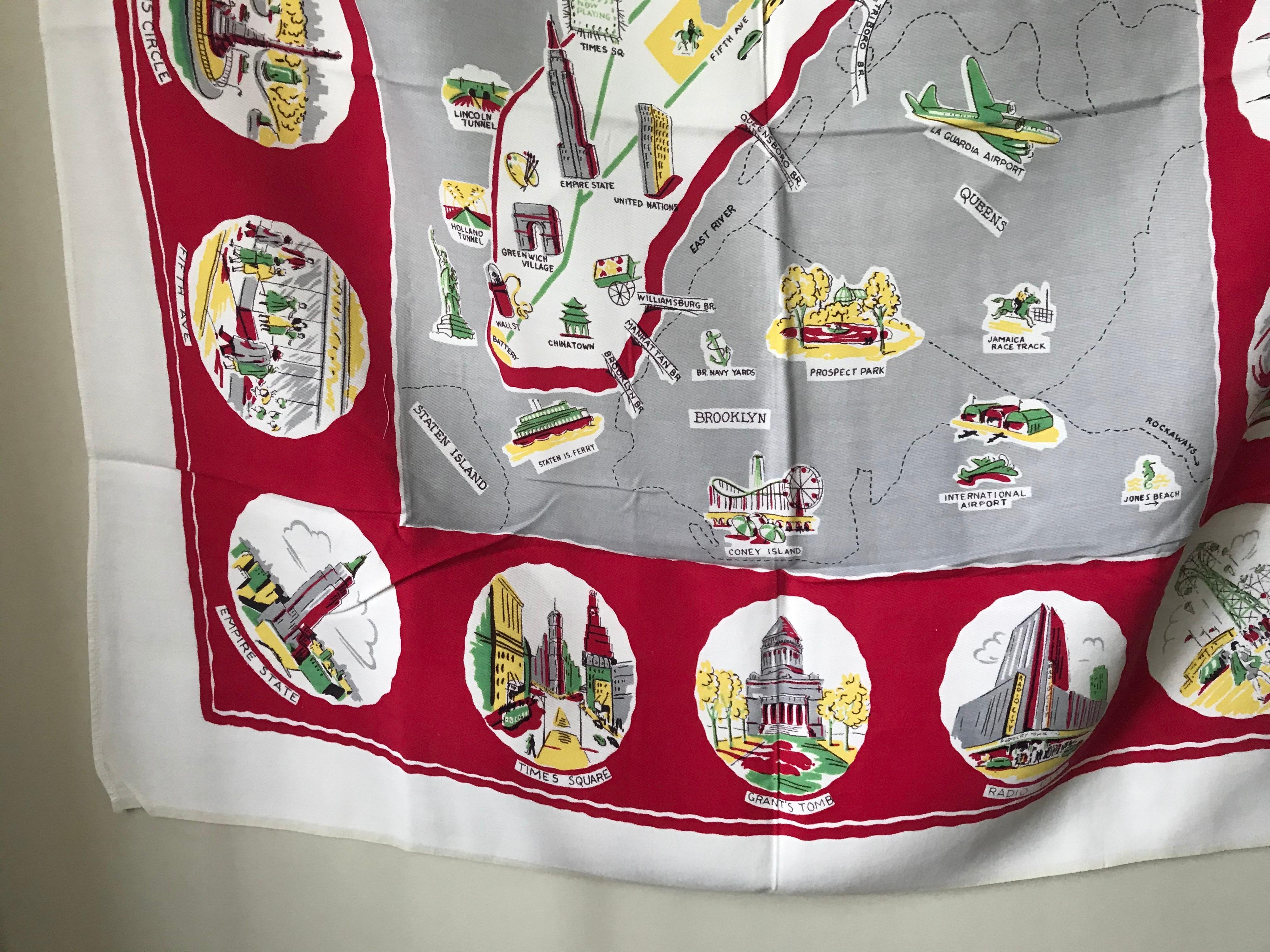 Midcentury New York City Souvenier Table Cloth In Good Condition For Sale In Stamford, CT