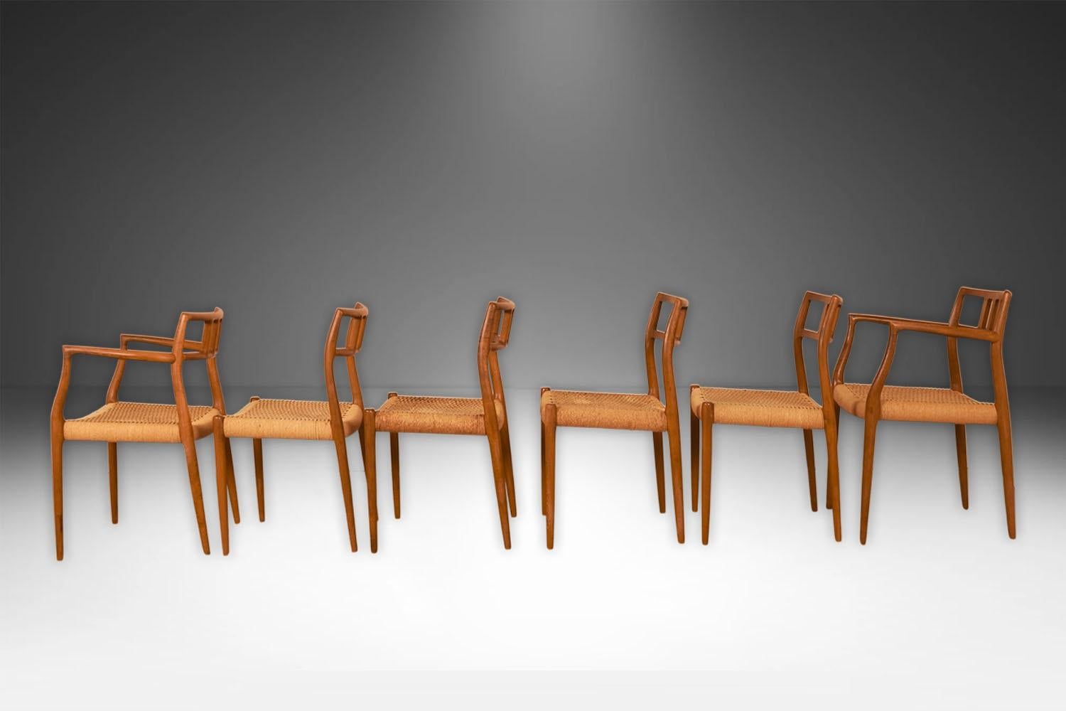 Mid Century Niels Moller Teak Dining Chairs 2 Arm 4 Side #64 #79 en Bastante bueno estado para la venta en Baltimore, MD