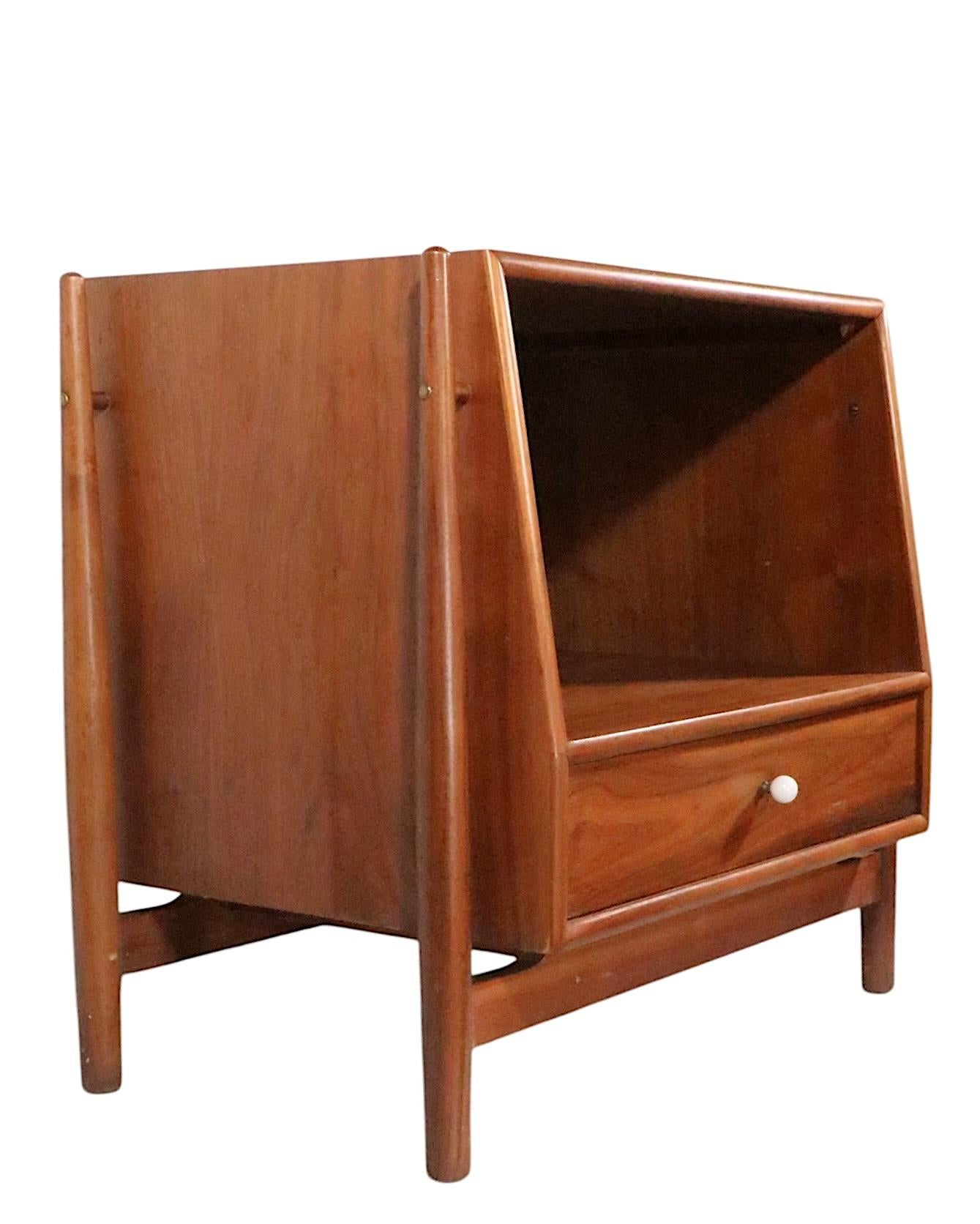 Mid Century Nightstand by Kipp Stewart for Drexel Declaration c 1950/60's For Sale 8