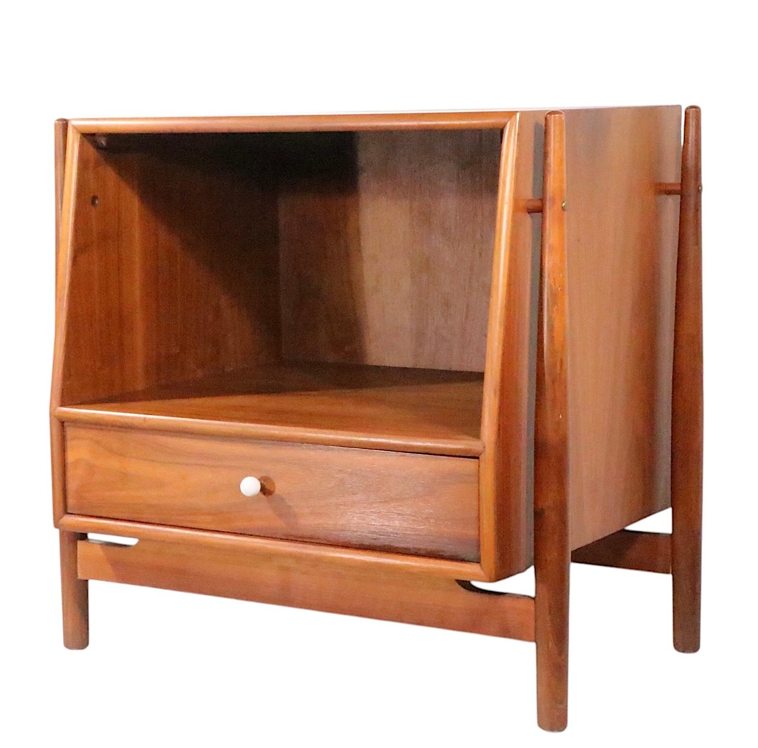 Mid-Century Modern Mid Century Nightstand by Kipp Stewart for Drexel Declaration c 1950/60's For Sale