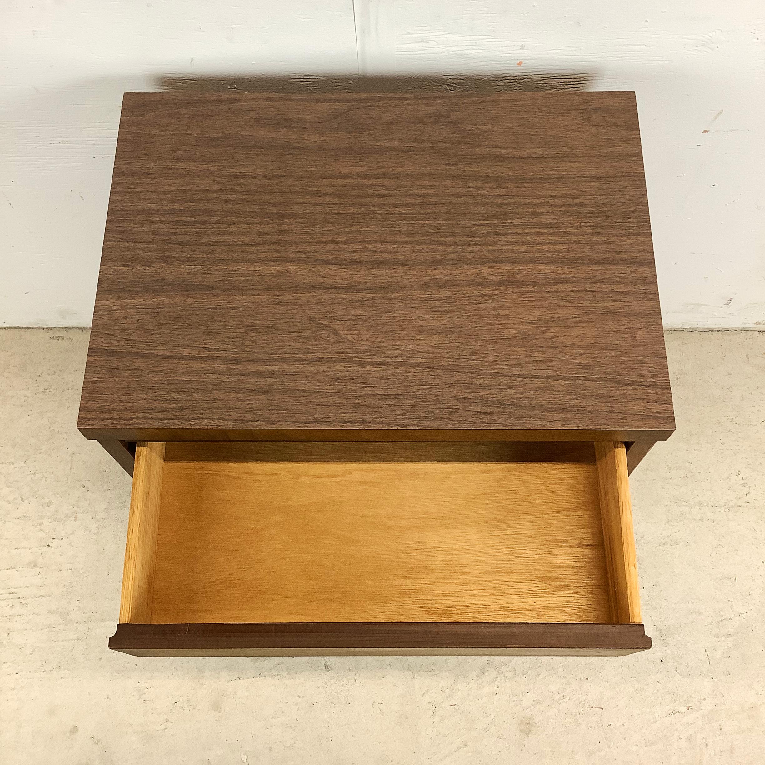 Unknown Mid-Century Nightstand