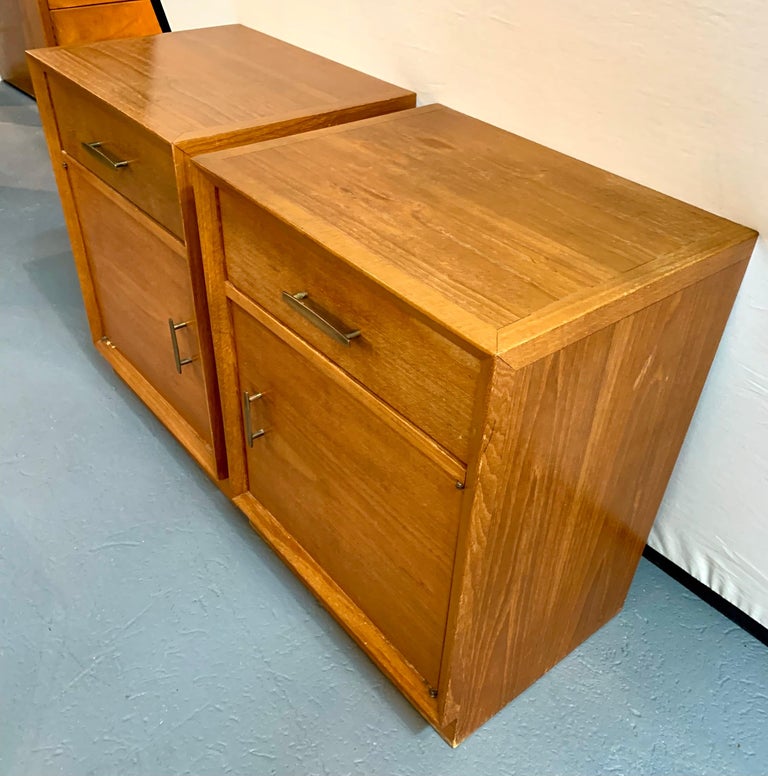 20th Century Mid Century Nightstands Bedside Tables, Pair For Sale