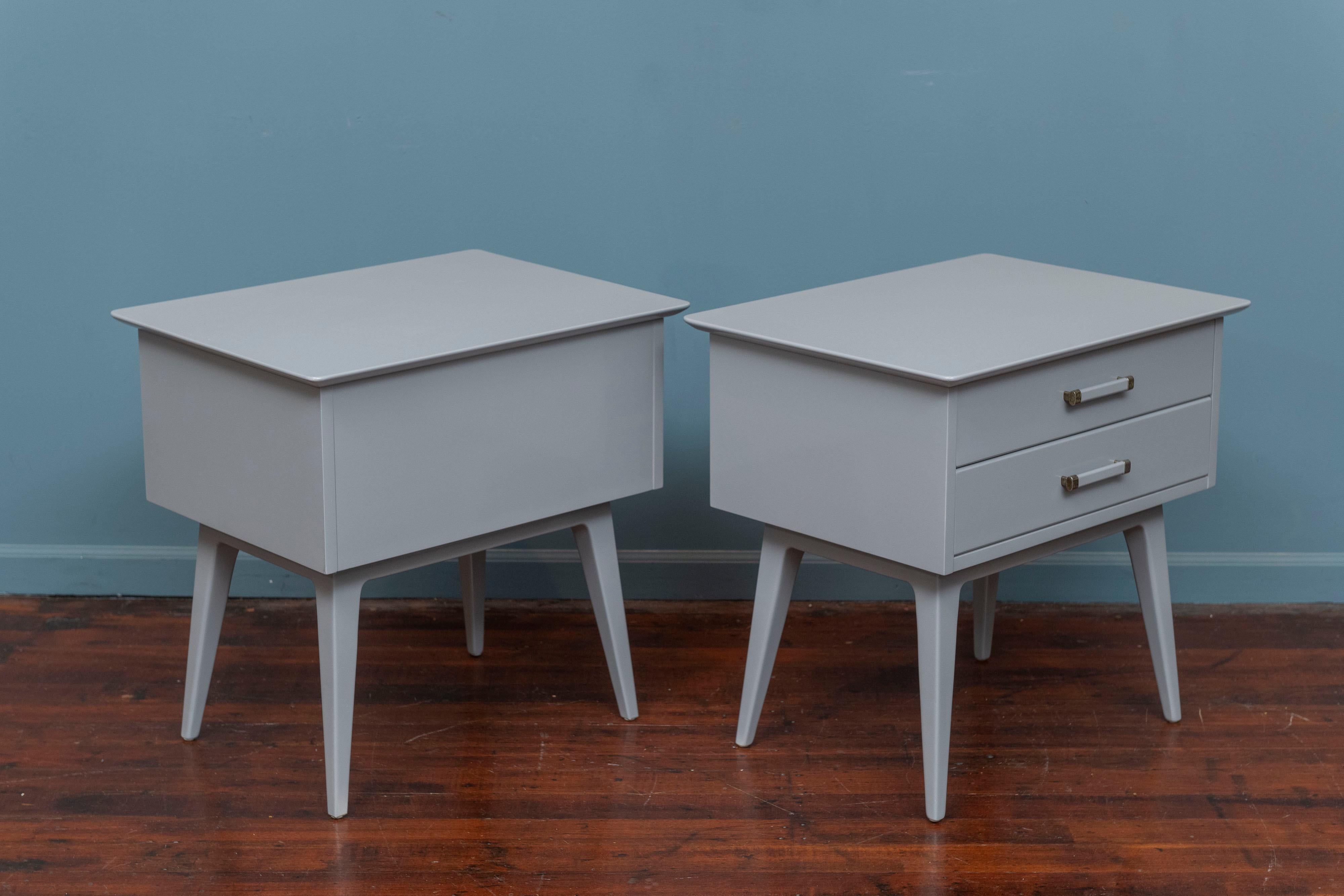 Mid-Century Nightstands by Renzo Rutili for Johnson Furniture For Sale 1