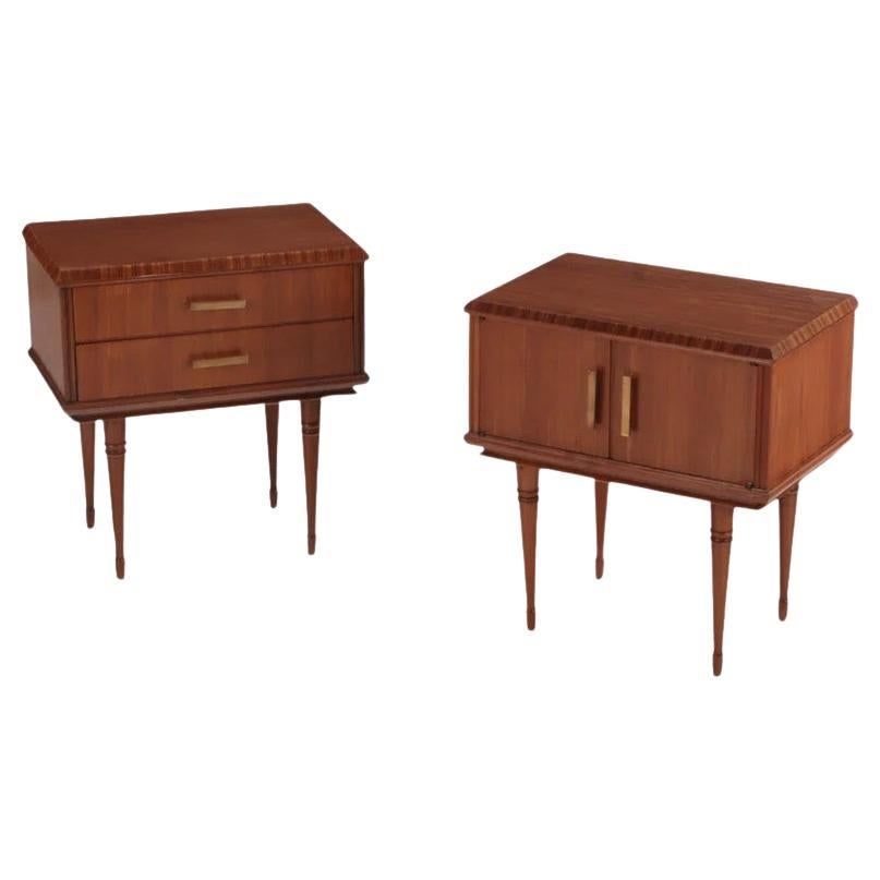 Tables de nuit du milieu du siècle, c.C. 1960 en vente