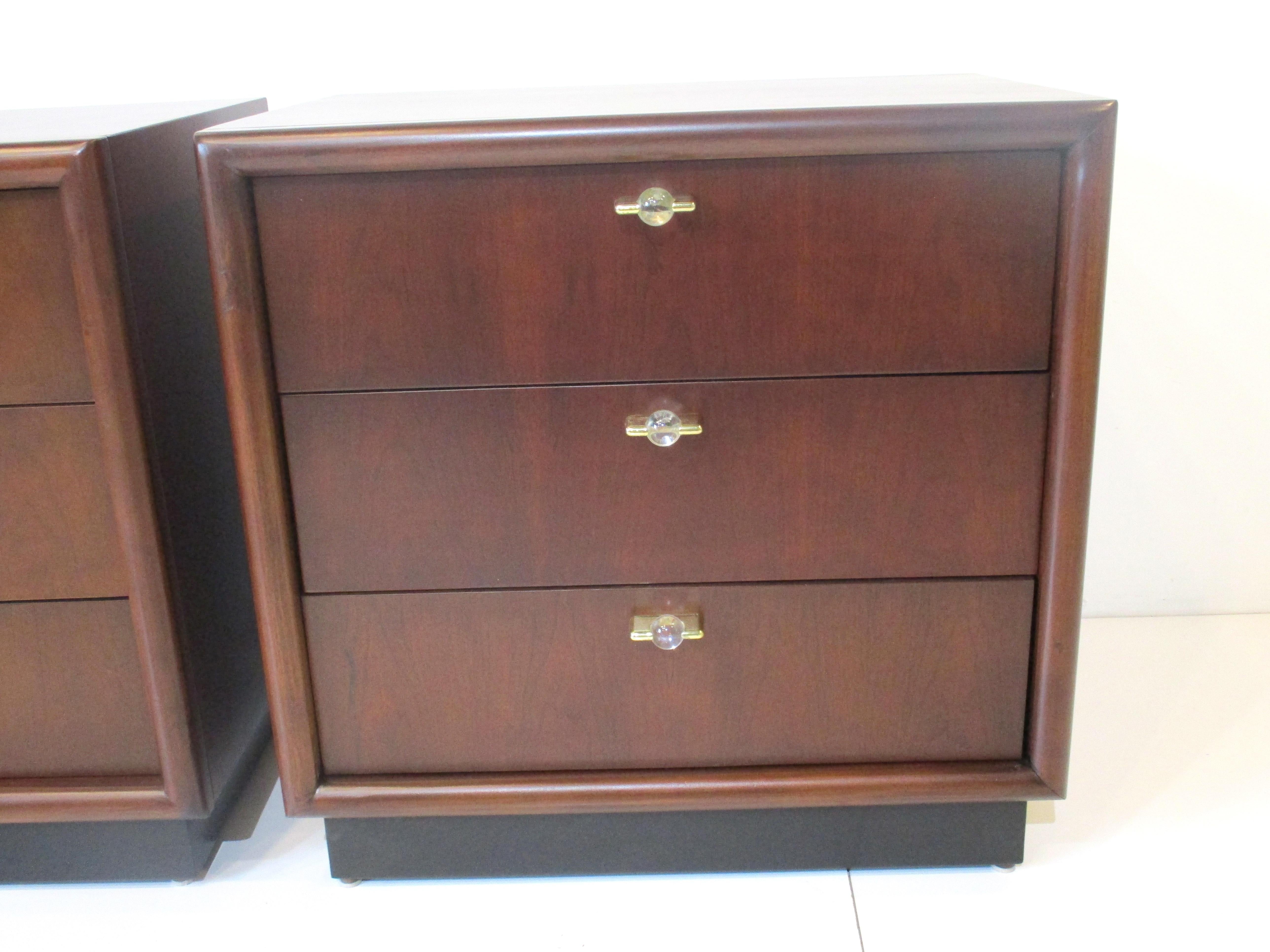 Mid-Century Nightstands in the Style of Dunbar by Romweber In Good Condition In Cincinnati, OH