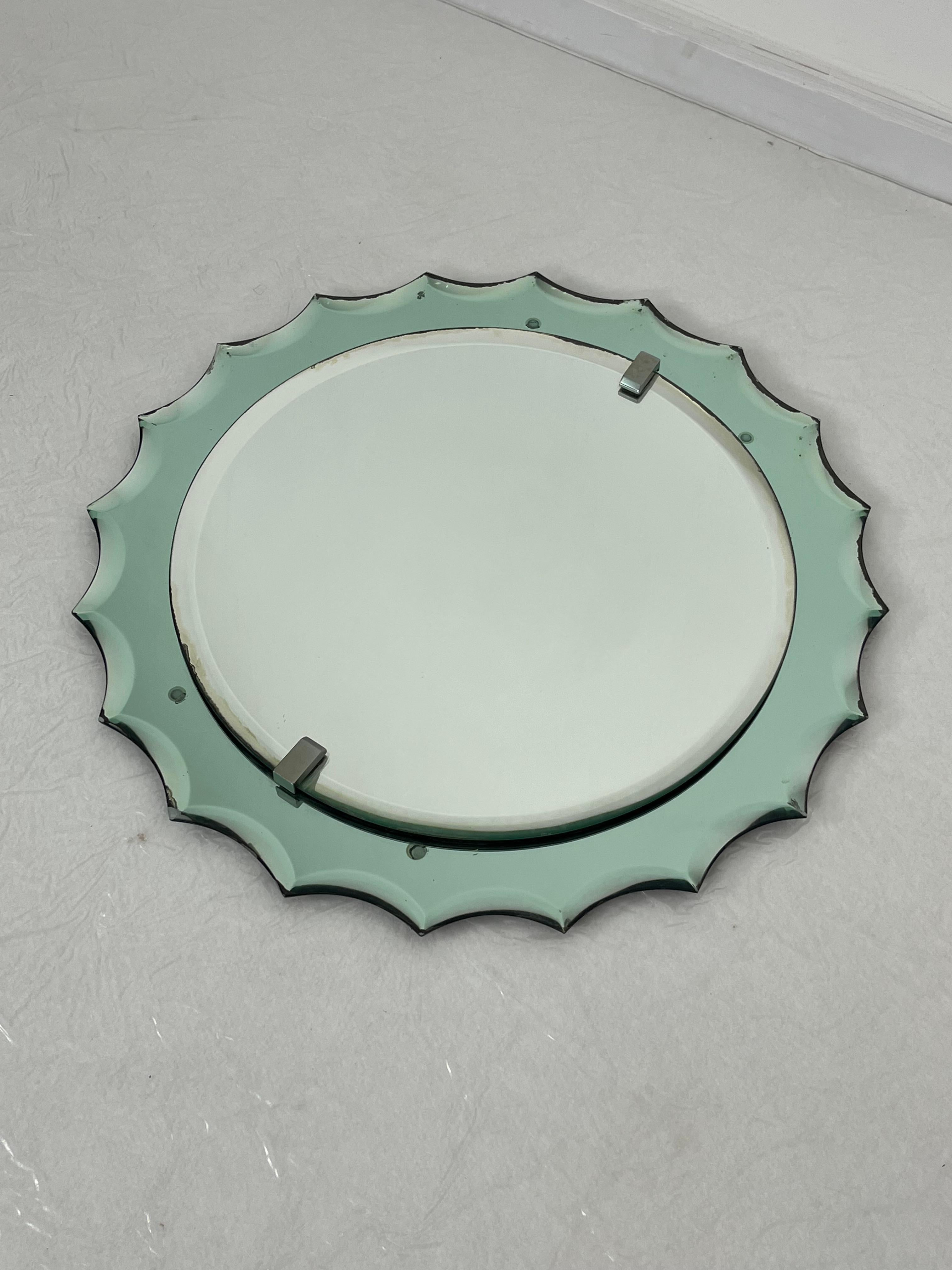 Espejo Verde Nilo de mediados de siglo Atribuido a Crystal Art, Años 50 en Bueno estado para la venta en Palermo, IT