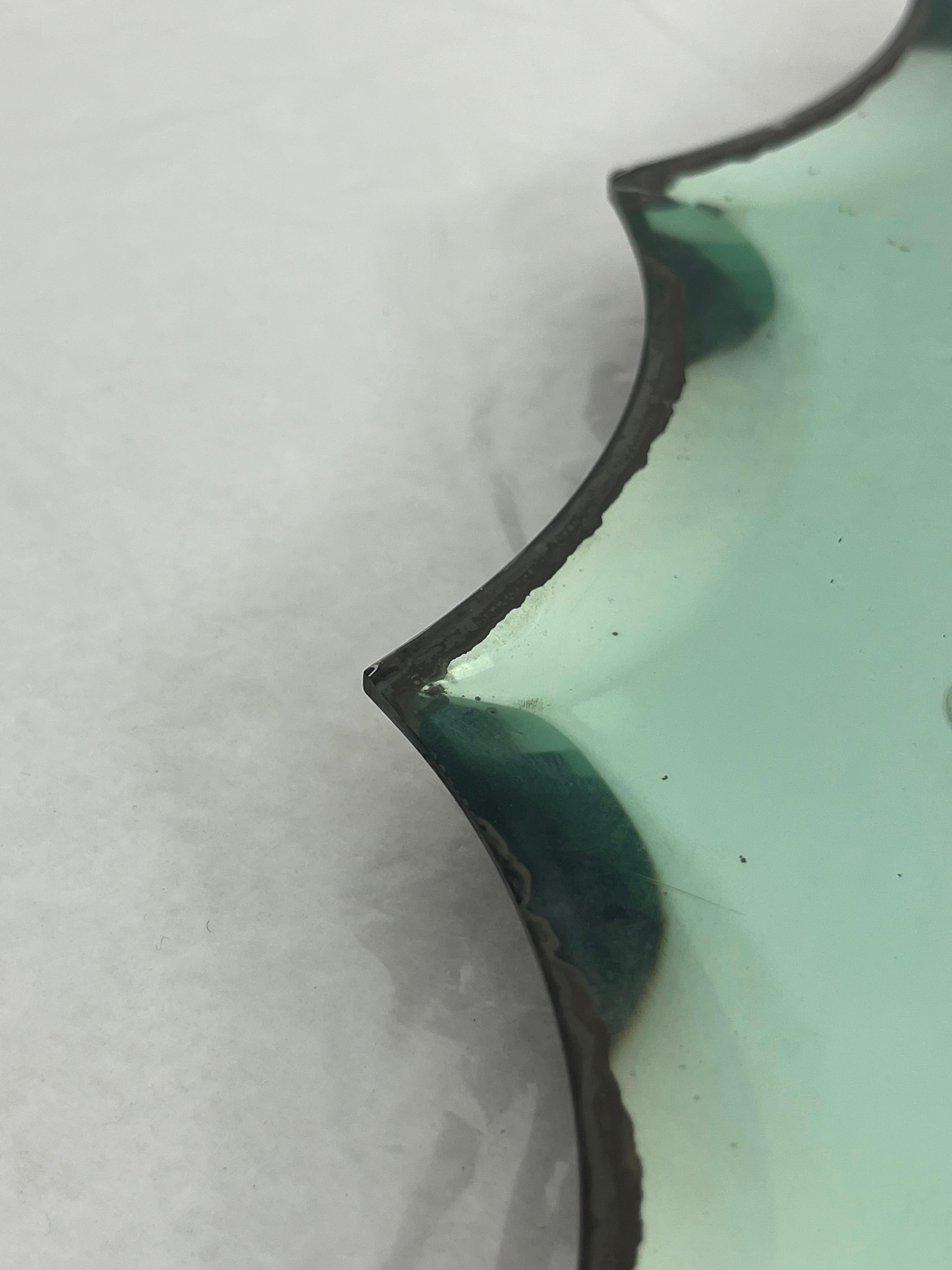 Espejo Verde Nilo de mediados de siglo Atribuido a Crystal Art, Años 50 en venta 3