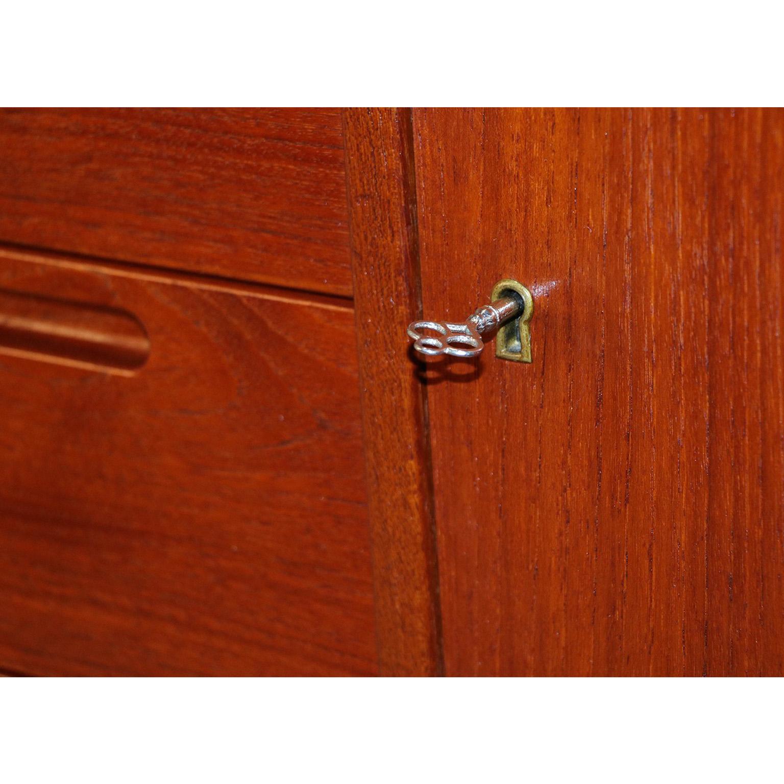 Midcentury Nils Jonsson Teak Tall Dresser Danish Modern In Good Condition In Baltimore, MD