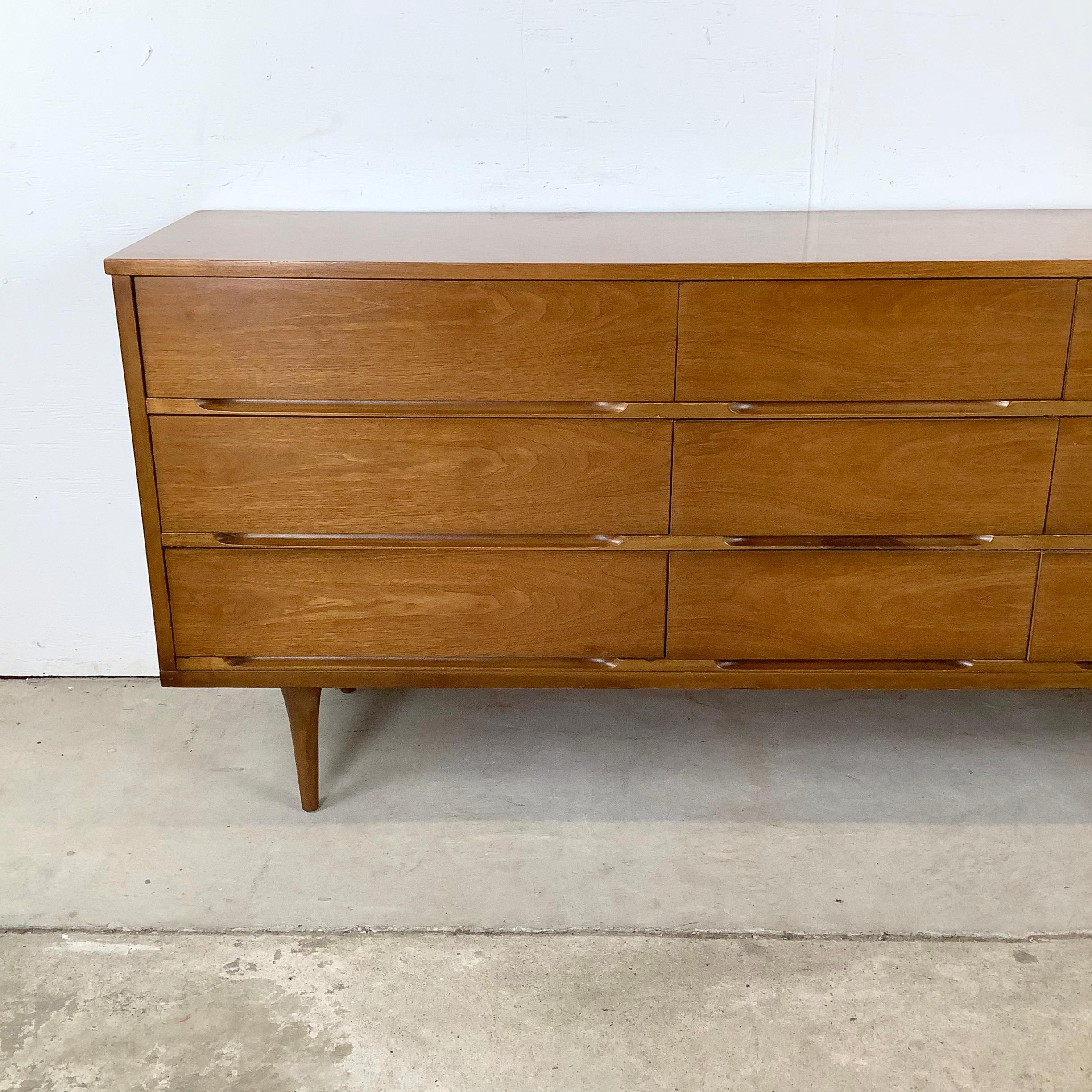 Mid-Century Modern Mid-Century Nine Drawer Walnut Bedroom Dresser For Sale