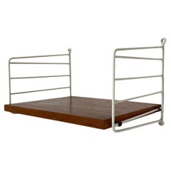 Mueble alto de teca de mediados de siglo Nisse Strinning string design , años 60