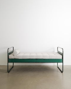 Mid Century "No 17 / Fabert" Daybed by Jean Prouvé Produced in France, 1950s