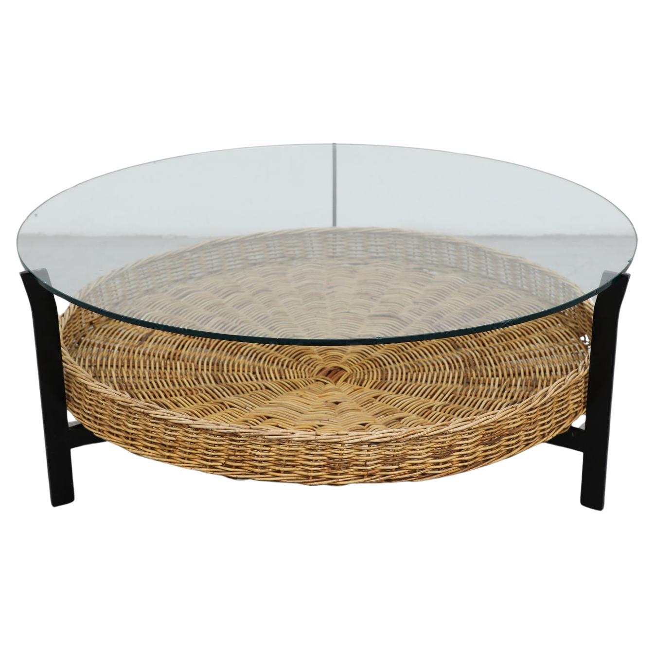 Mid-Century Noordwolde style Round Glass and Rattan Coffee Table For Sale