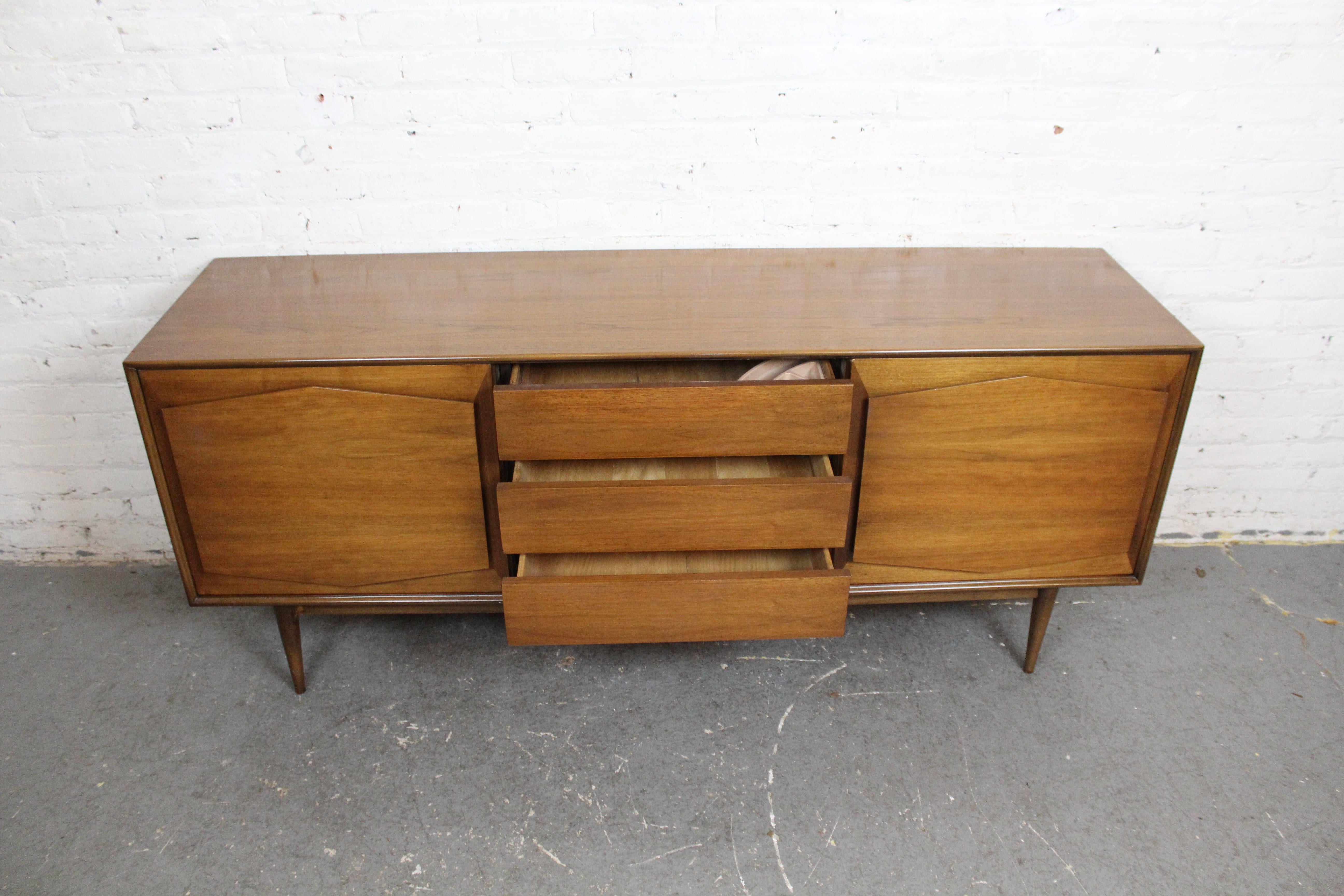 XX secolo Credenza 