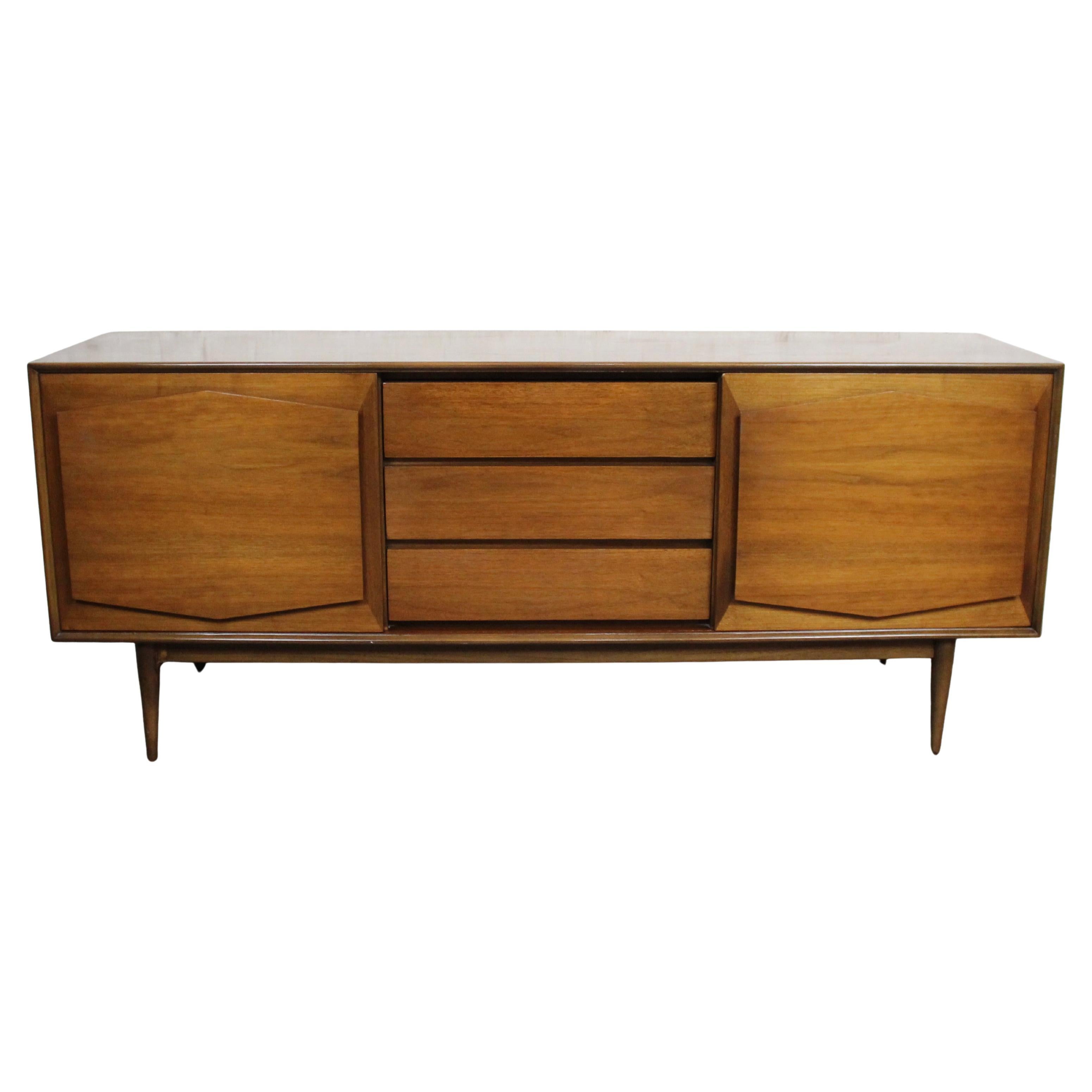 Buffet nordique du milieu du siècle dernier par R-Way Furniture
