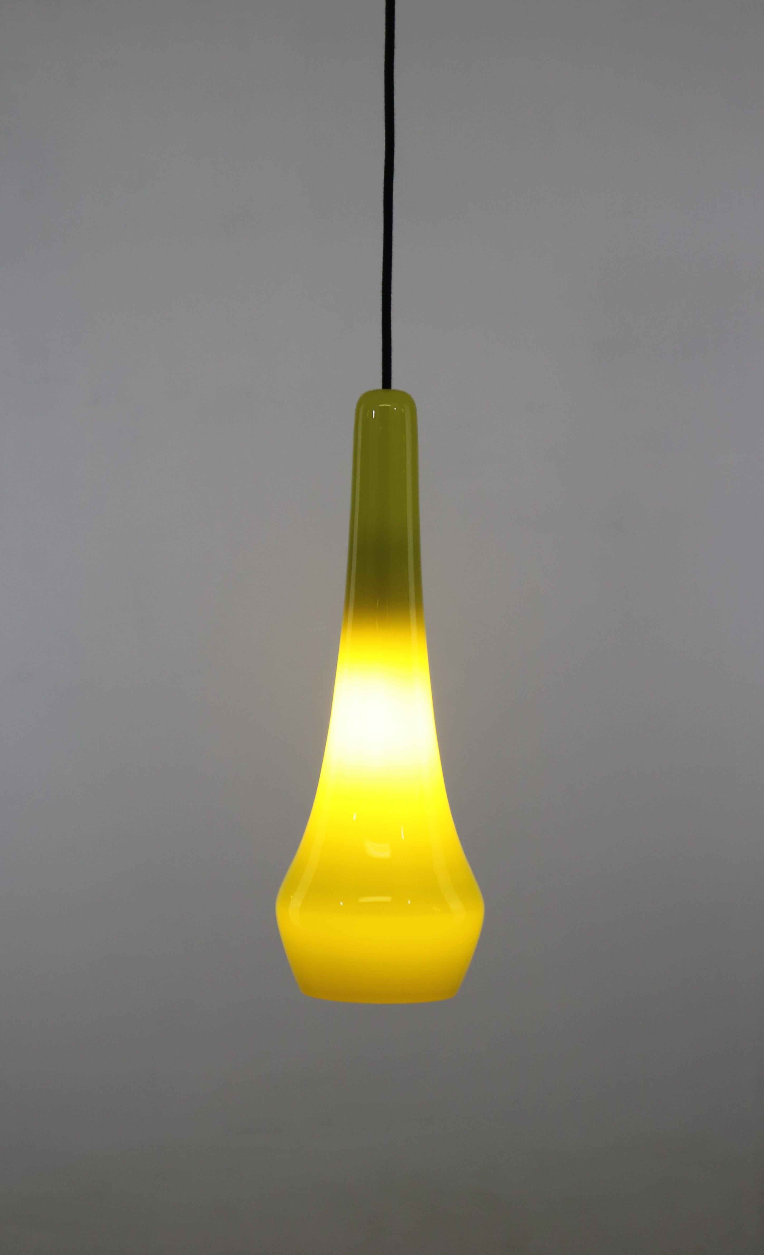 Midcentury Nordic Yellow Glass Pendant Lamp 4