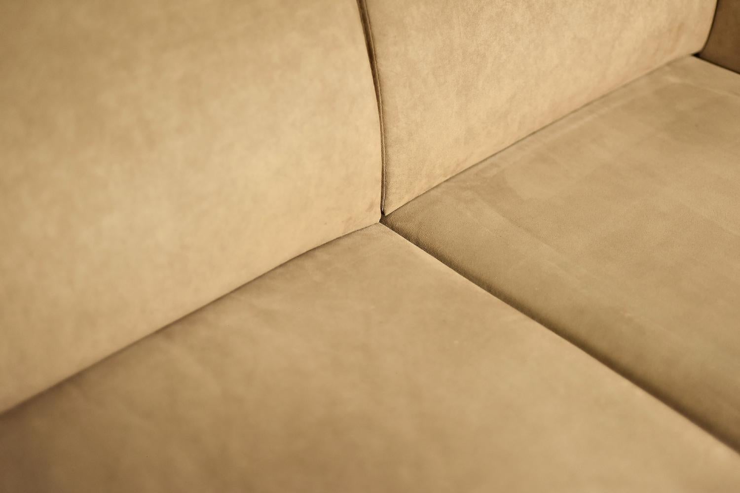Norwegische Mid-Century Modern 2-Sitzer Sofa Stressless Pegasus Low Back Loveseat im Angebot 10