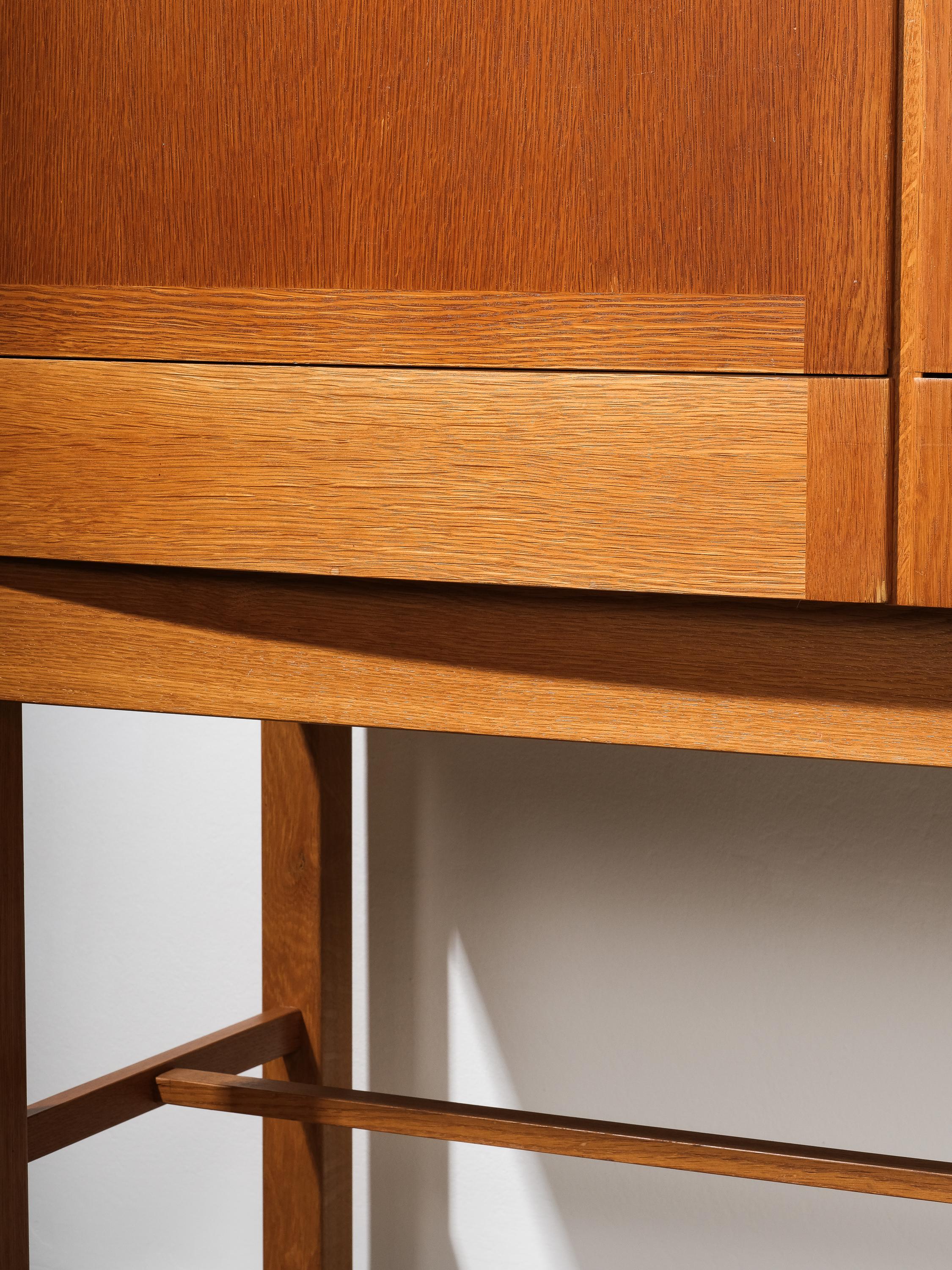 Mid-Century Oak Cabinet by Gunnar Myrstrand for Källemo, Sweden, 1960s For Sale 7