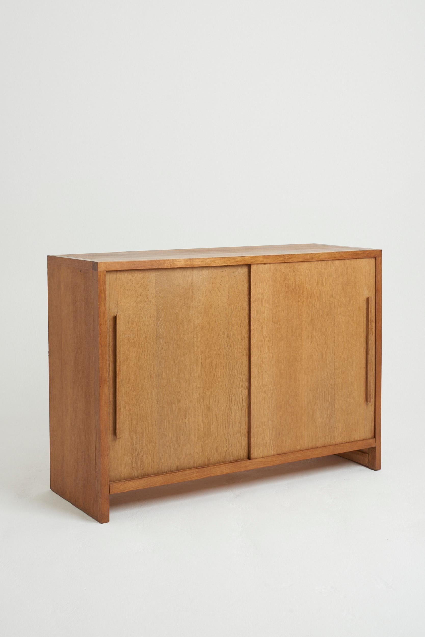 Mid-Century Modern Mid-Century Oak Cabinet For Sale