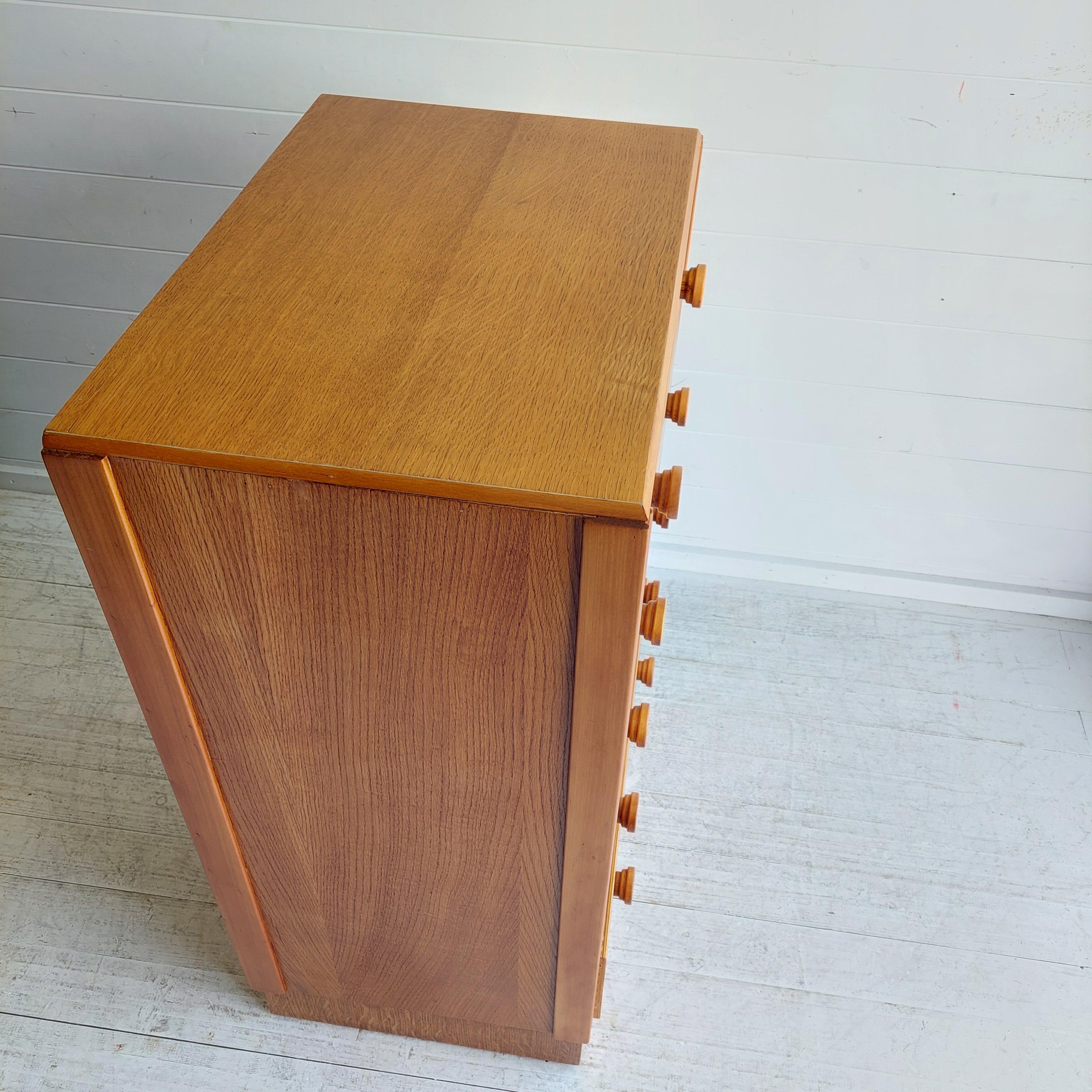 Mid Century Oak Chest Of 5 Drawers Tallboy,  Meredew Style, 60s 9