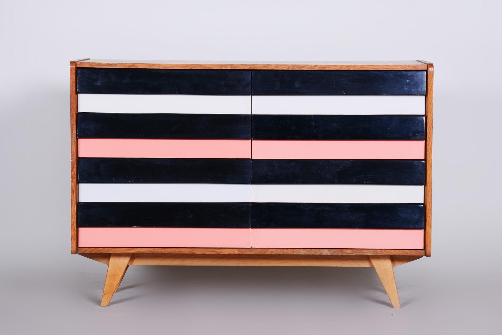 Mid-Century Modern Midcentury Oak Chest with Drawers, Czechia, Jiroutek, Interier Praha, 1950s