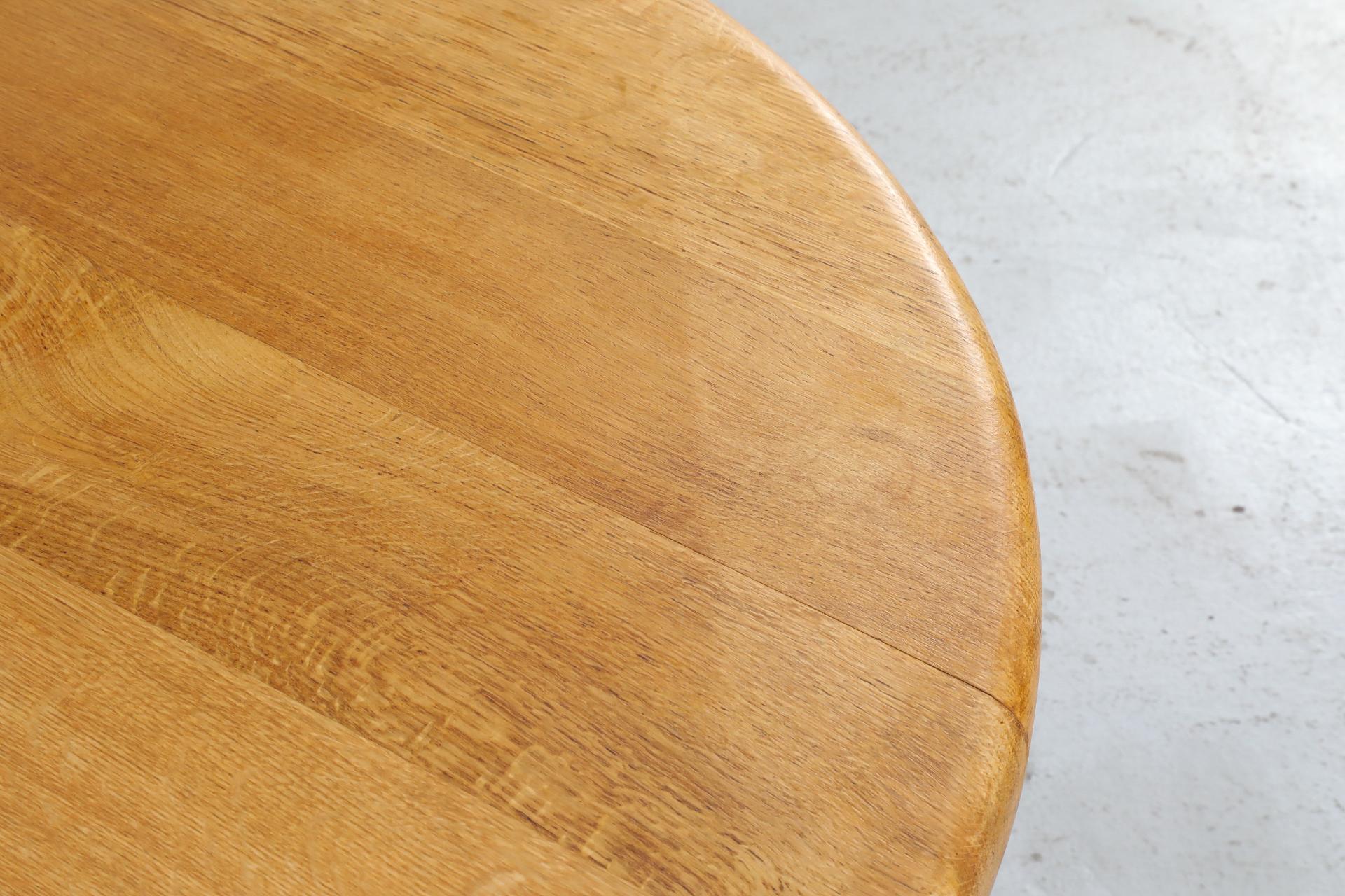 Table basse ou d'appoint en chêne du milieu du siècle dernier par Meubelfabriek Oisterwijk en vente 13