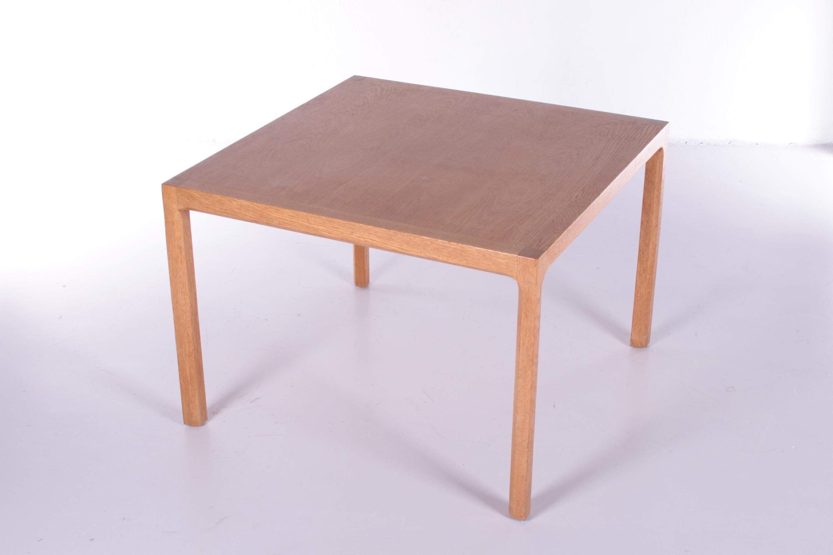 Mesa baja de roble de mediados de siglo de Kai Kristiansen para Aksel Kjersgaard, años 60 Moderno de mediados de siglo en venta