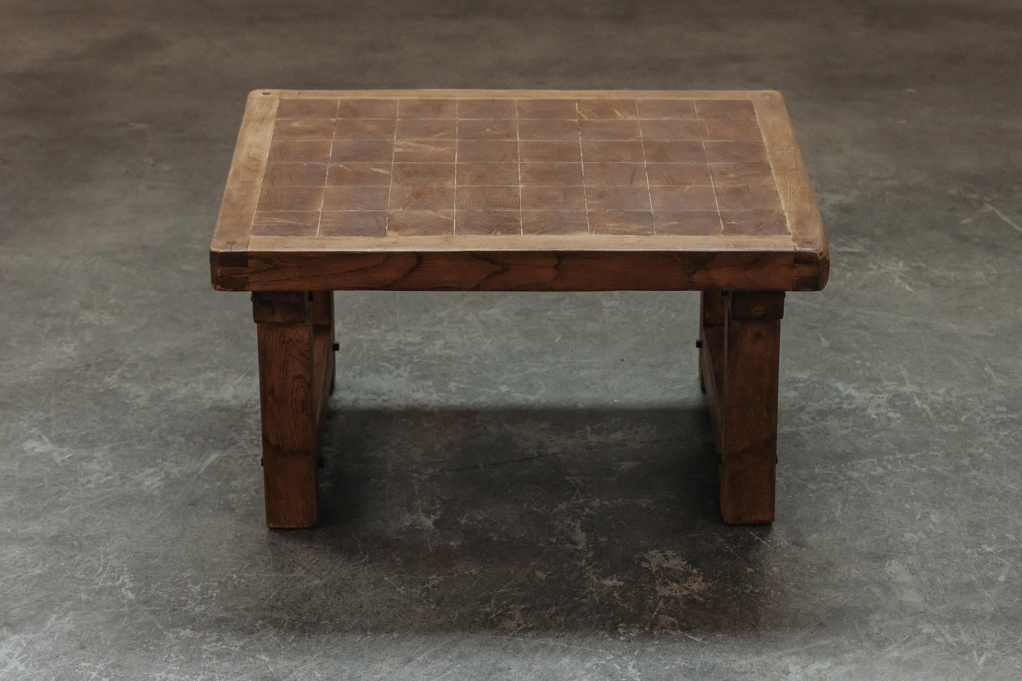 Mid Century Oak Coffee Table From France, Circa 1960.  Solid oak construction with inlaid oak blocks on top.  Excellent condition.