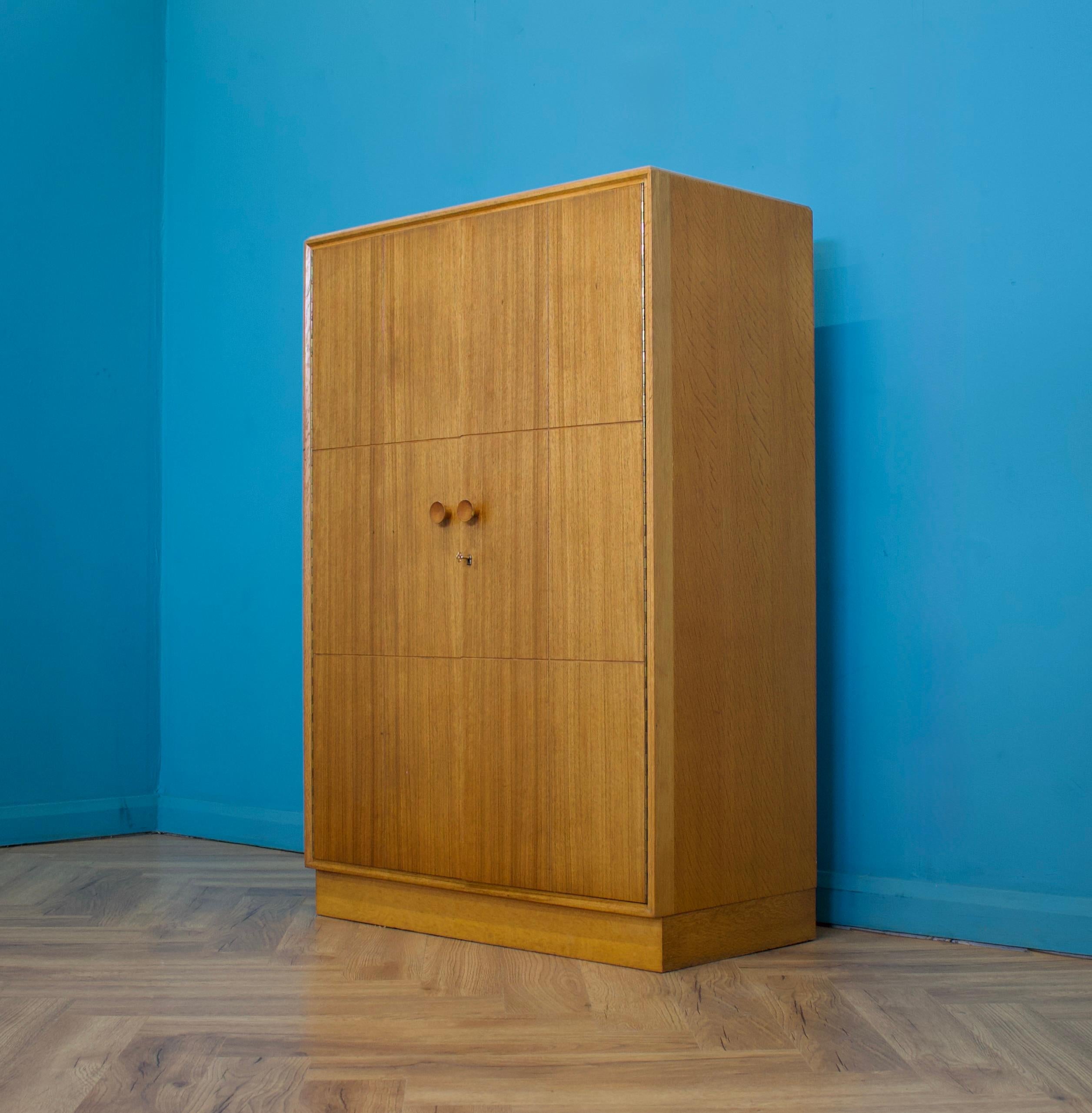 Veneer Mid Century, Oak Compact Wardrobe from Meredew, 1950s