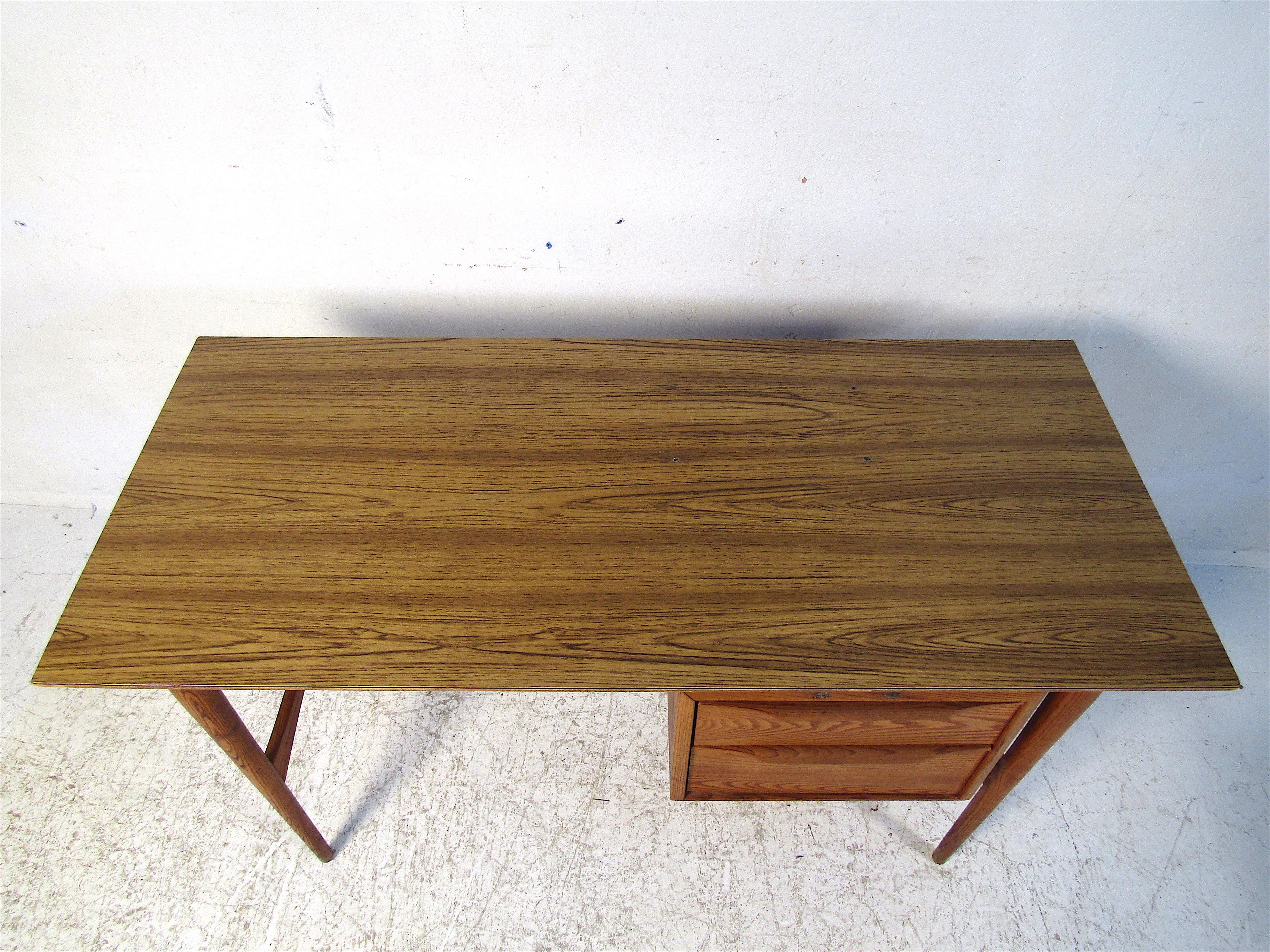 American Midcentury Oak Desk by Heywood Wakefield
