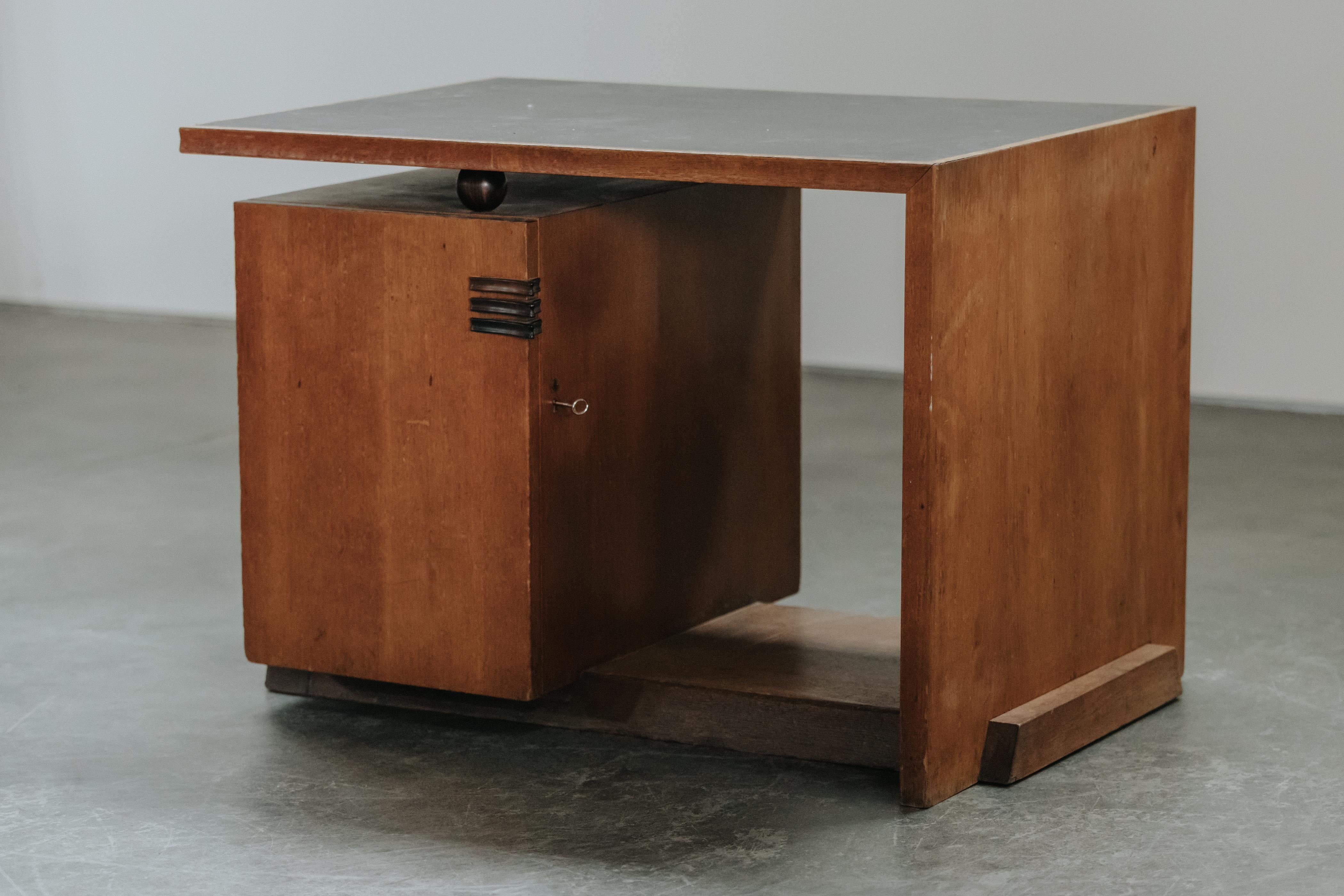Mid-20th Century Mid Century Oak Desk From The Netherlands, Circa 1950 For Sale