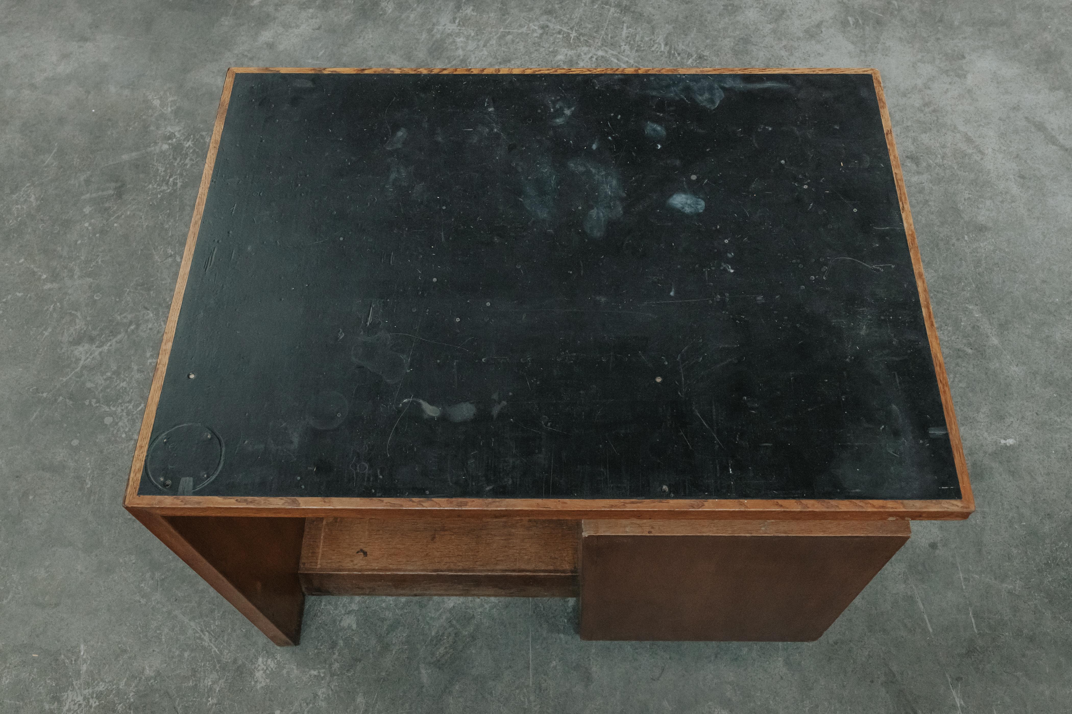 Mid Century Oak Desk From The Netherlands, Circa 1950 For Sale 3