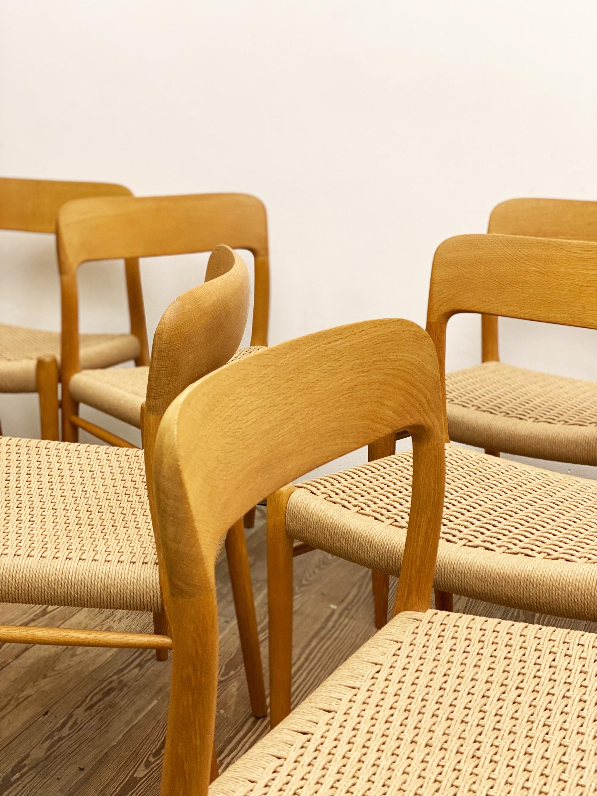 Hand-Carved Mid-Century Oak Dining Chairs #75, Niels O. Møller for J. L. Moller, Set of 6