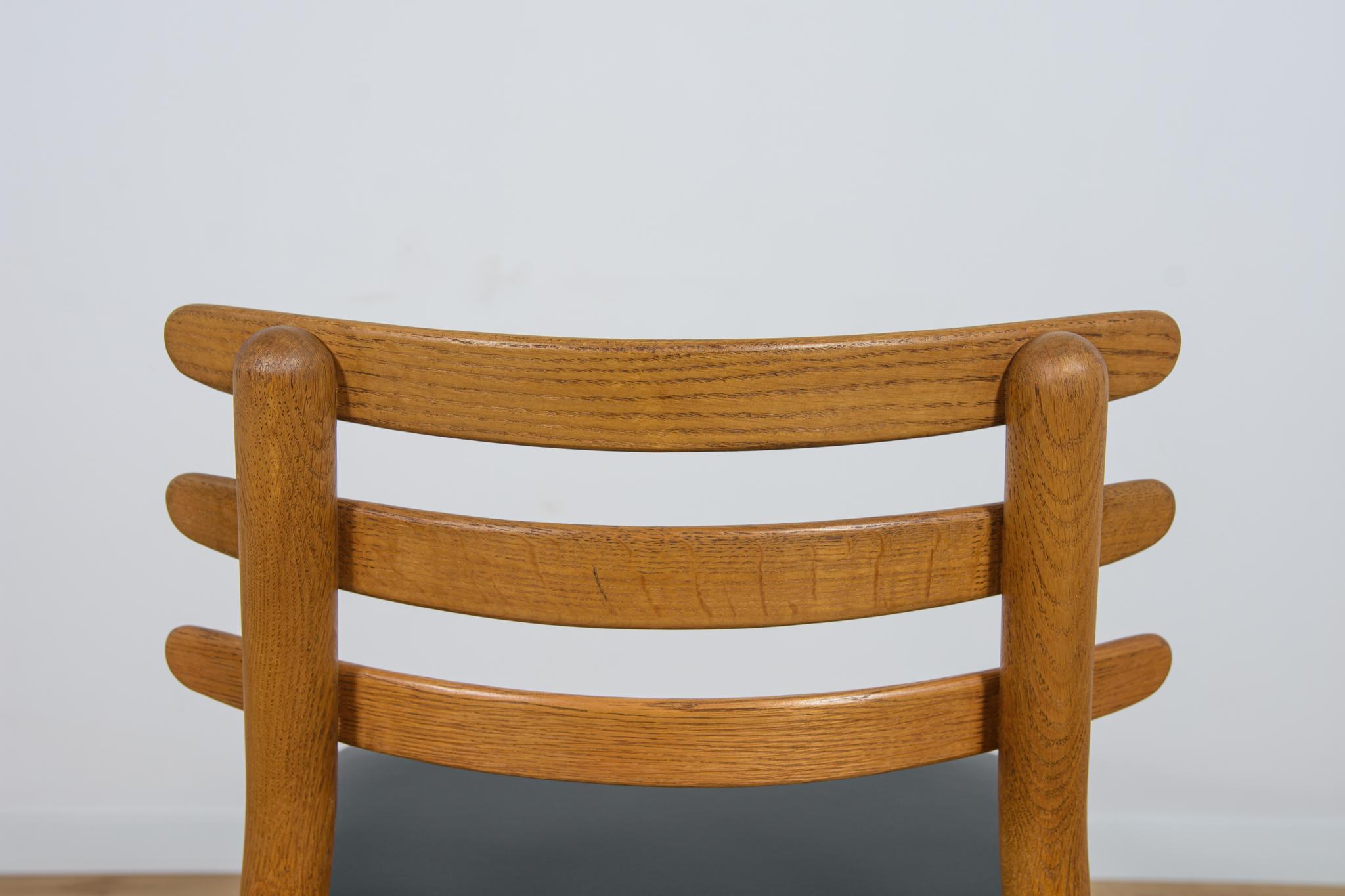 Esszimmerstühle aus Eiche aus der Mitte des Jahrhunderts von Poul Volther für FDB Mobler, Dänemark, 1960er Jahre im Angebot 12