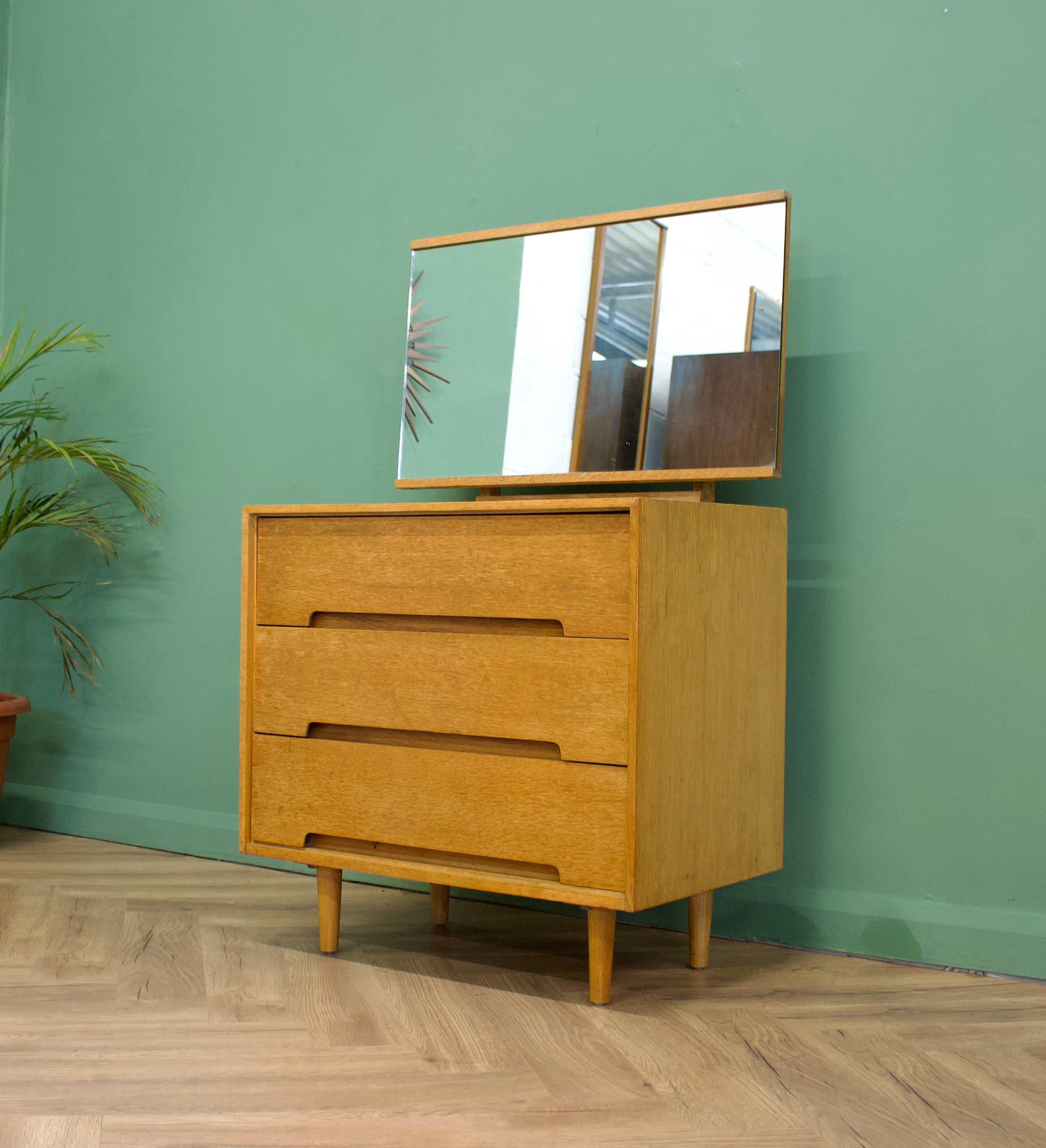 British Midcentury Oak Dressing Chest of Drawers by John & Sylvia Reid for Stag, 1950s