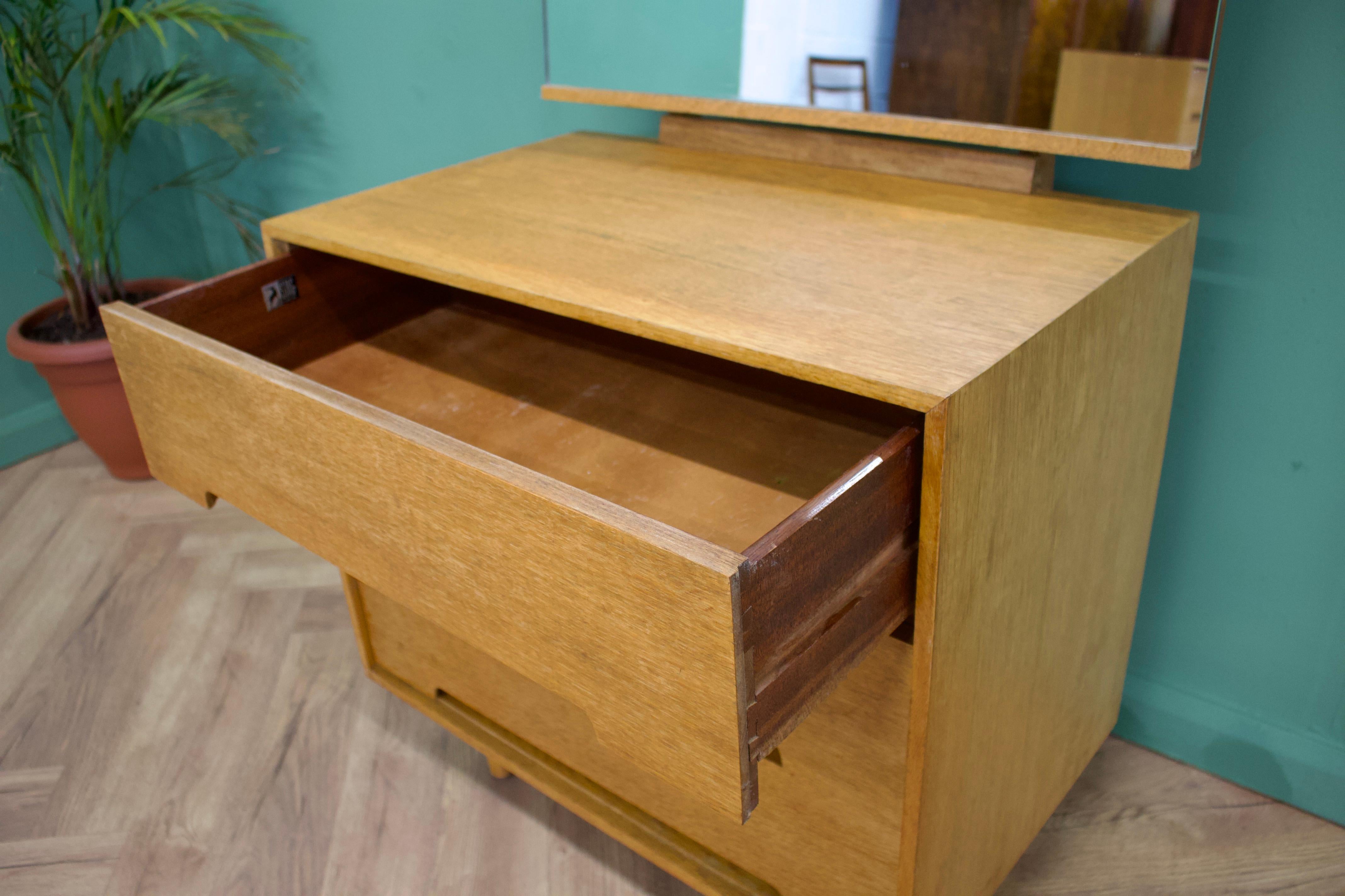 Midcentury Oak Dressing Chest of Drawers by John & Sylvia Reid for Stag, 1950s 1