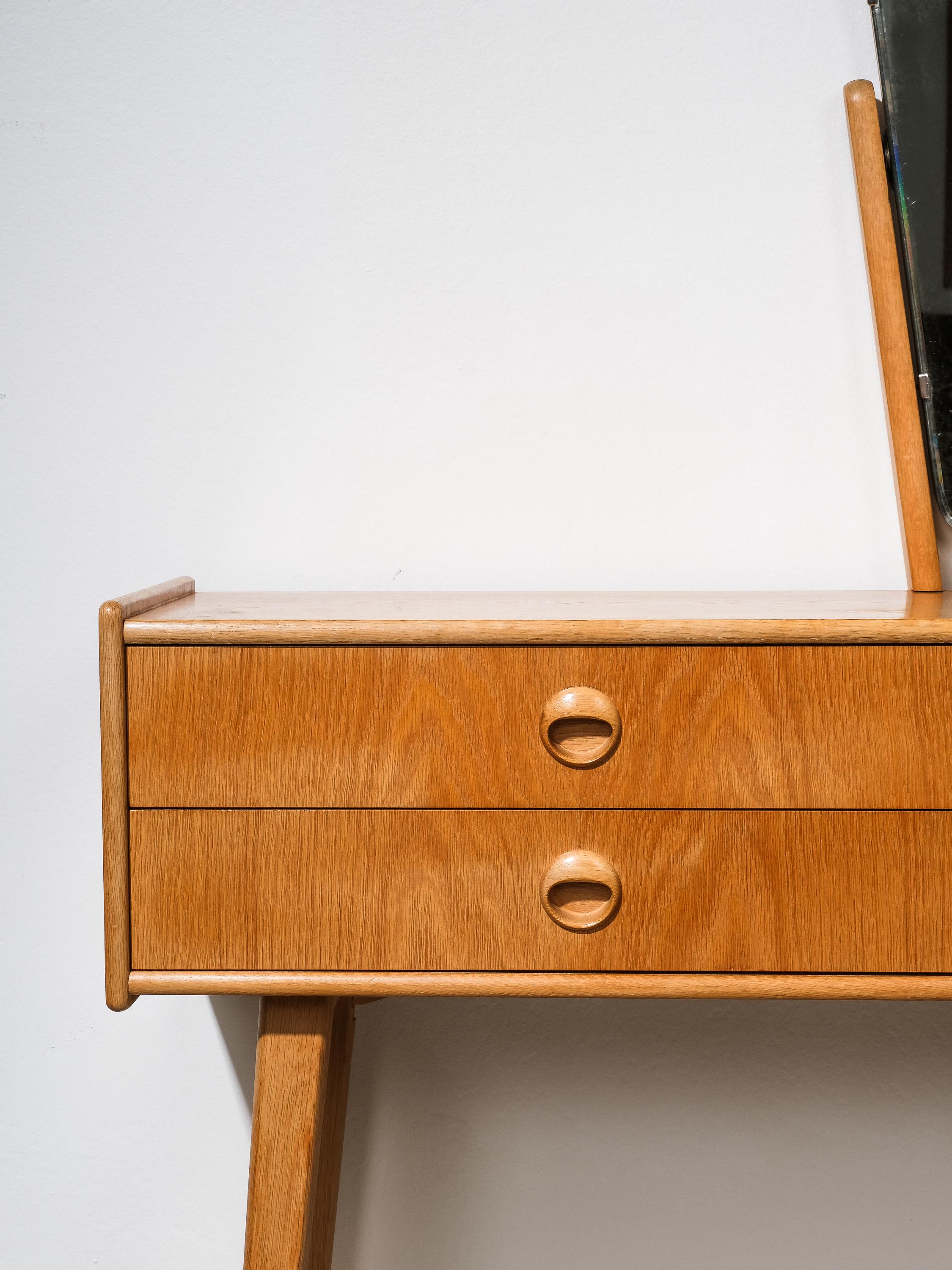 Mid-20th Century Mid-Century Oak Dressing Table by Talgø Møbler, Norway, 1950s