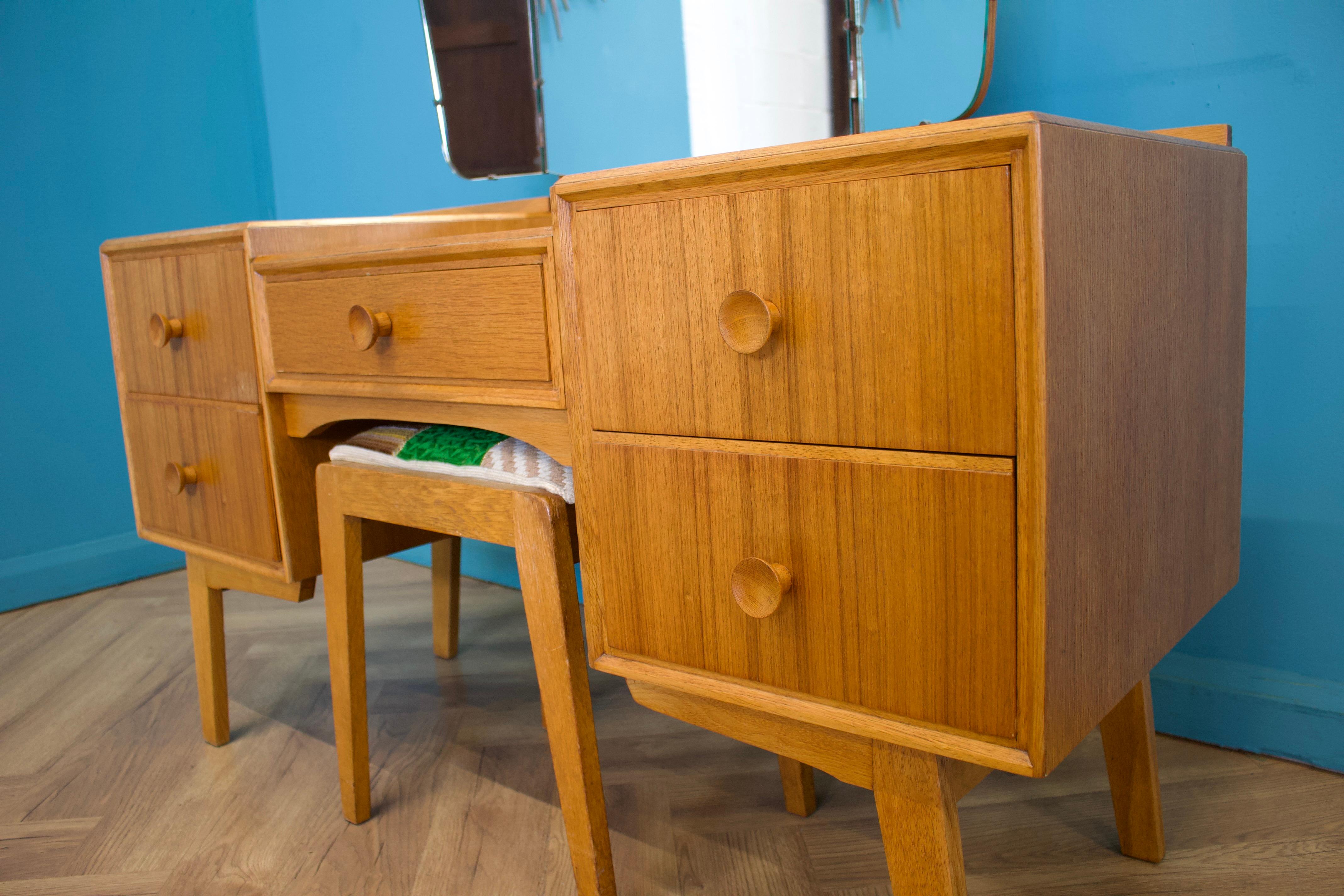 British Mid Century, Oak Dressing Table from Meredew, 1950s