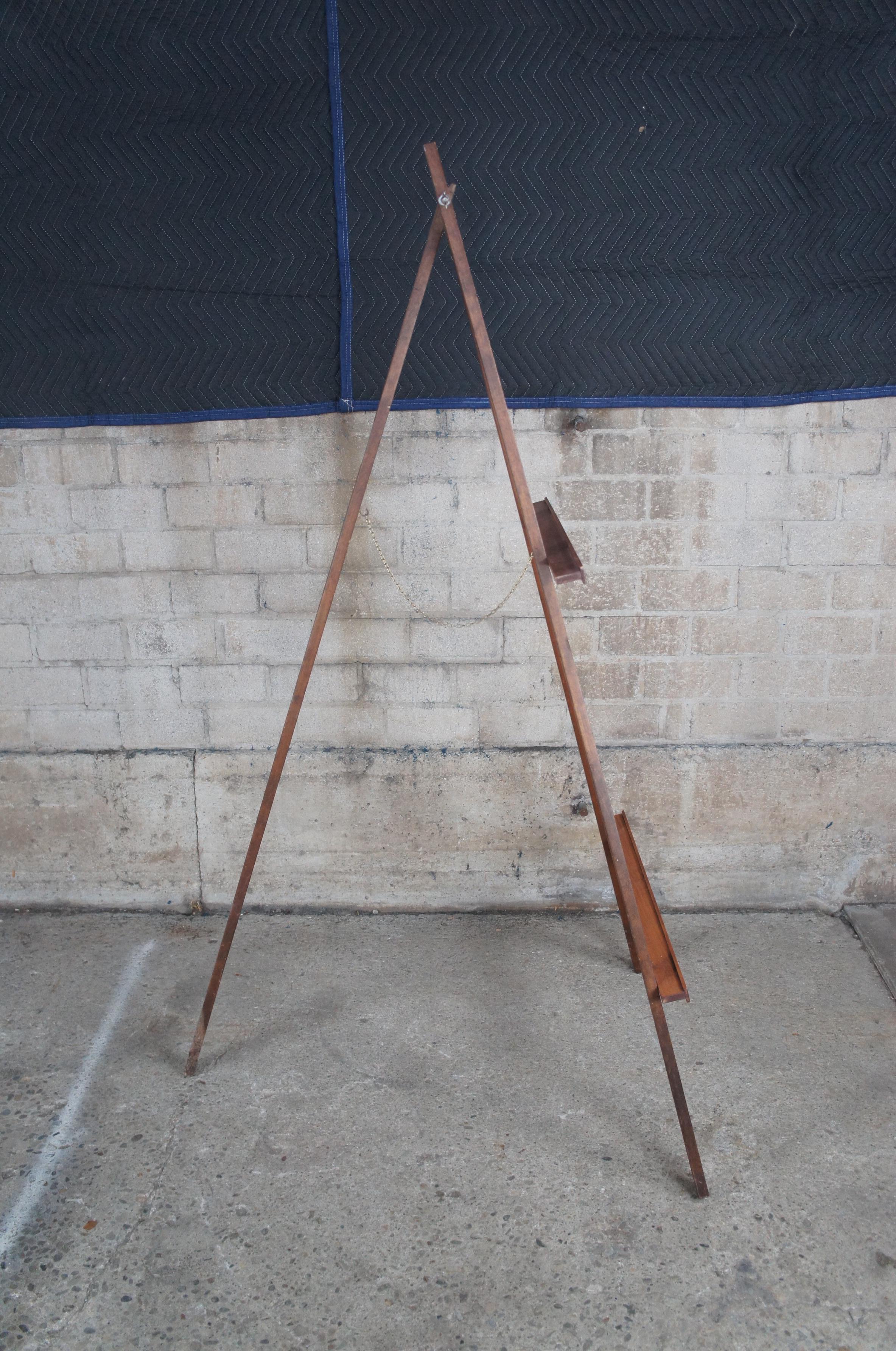 Midcentury Oak Floor Artwork Display Easel Painting Stand In Good Condition For Sale In Dayton, OH