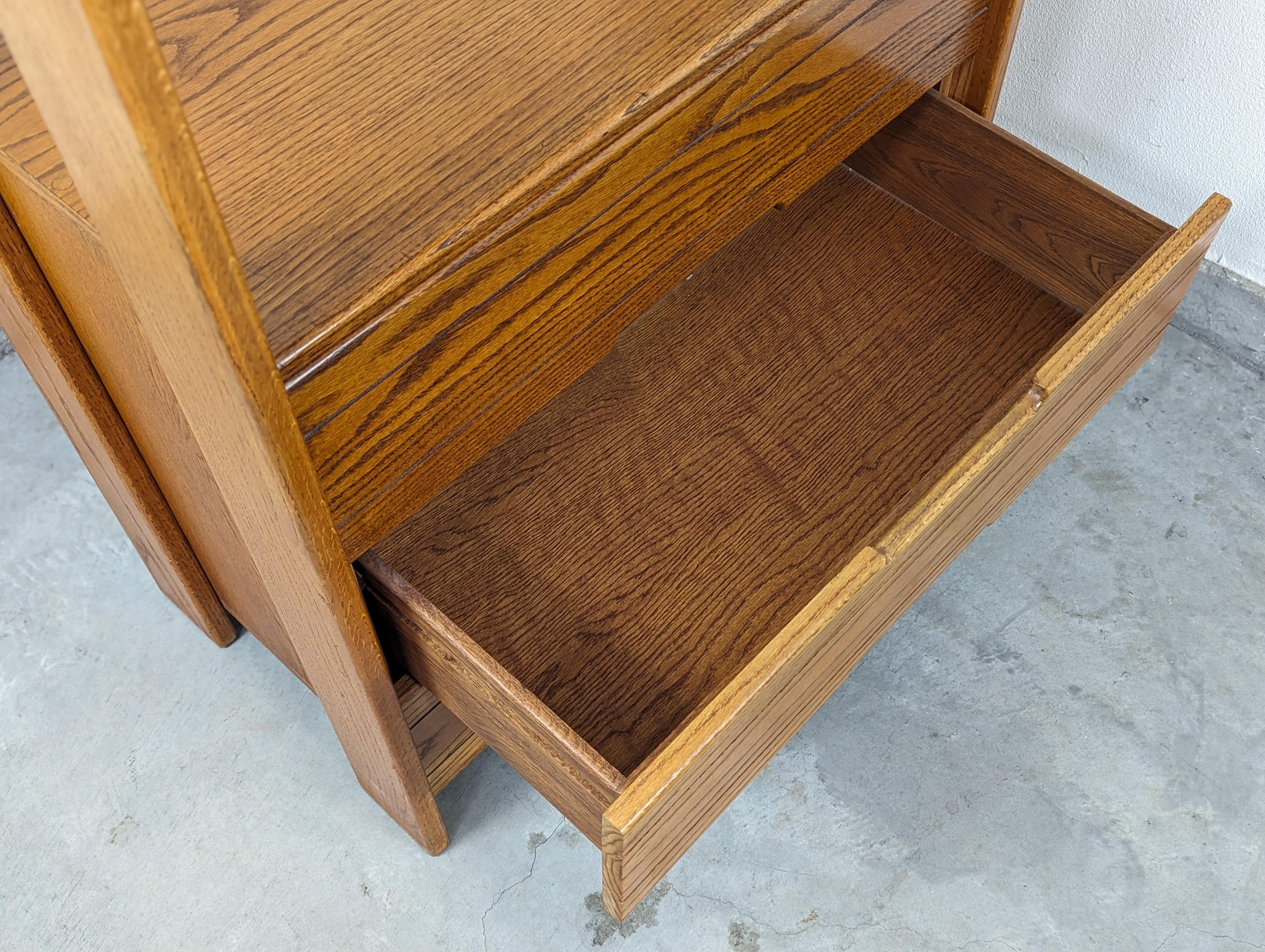 Mid Century Oak Freestanding Wall Unit Shelving/Bookcase by Lou Hodges, c1970s For Sale 1