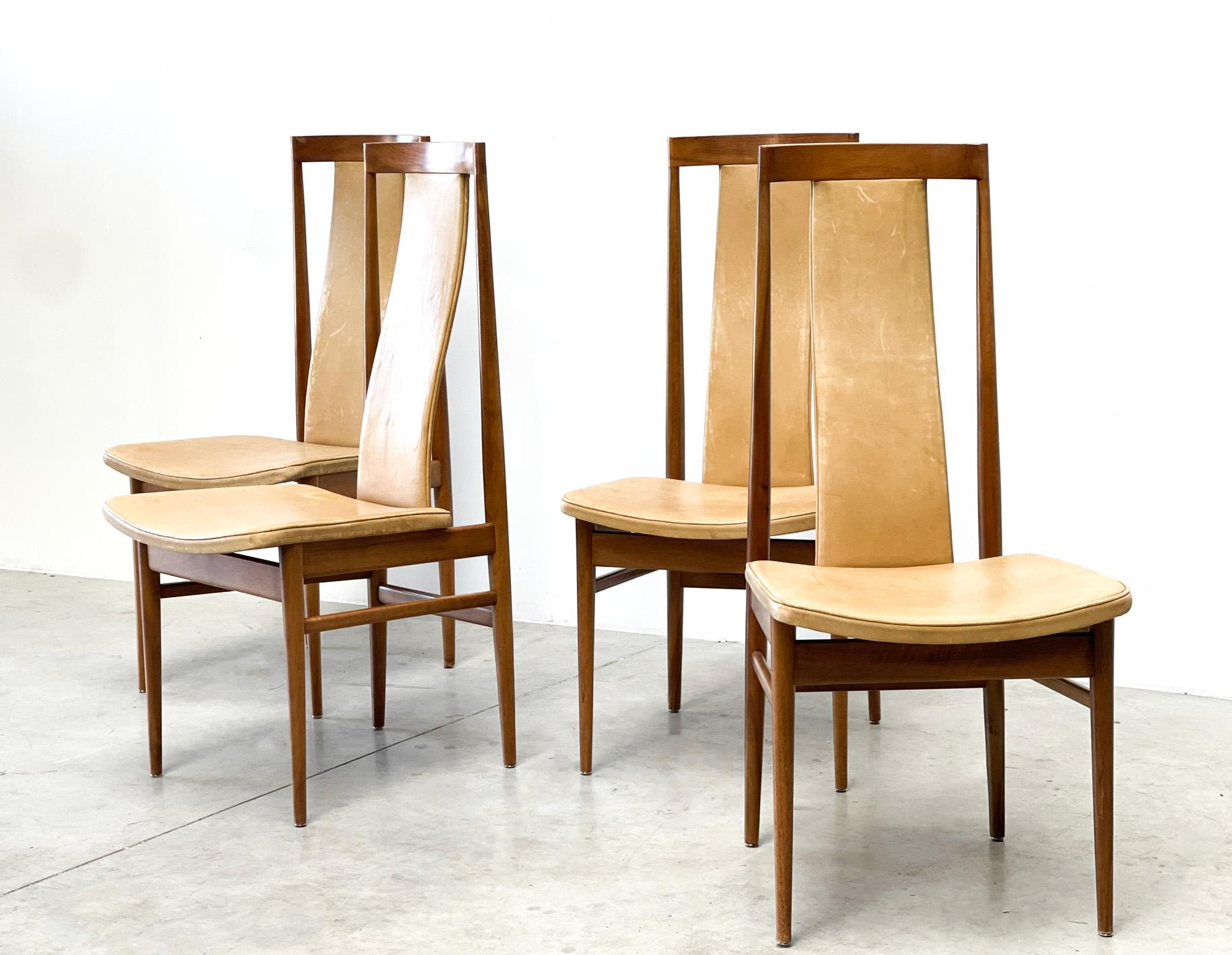 Mid century oak high back dining chairs, 1960s For Sale 2