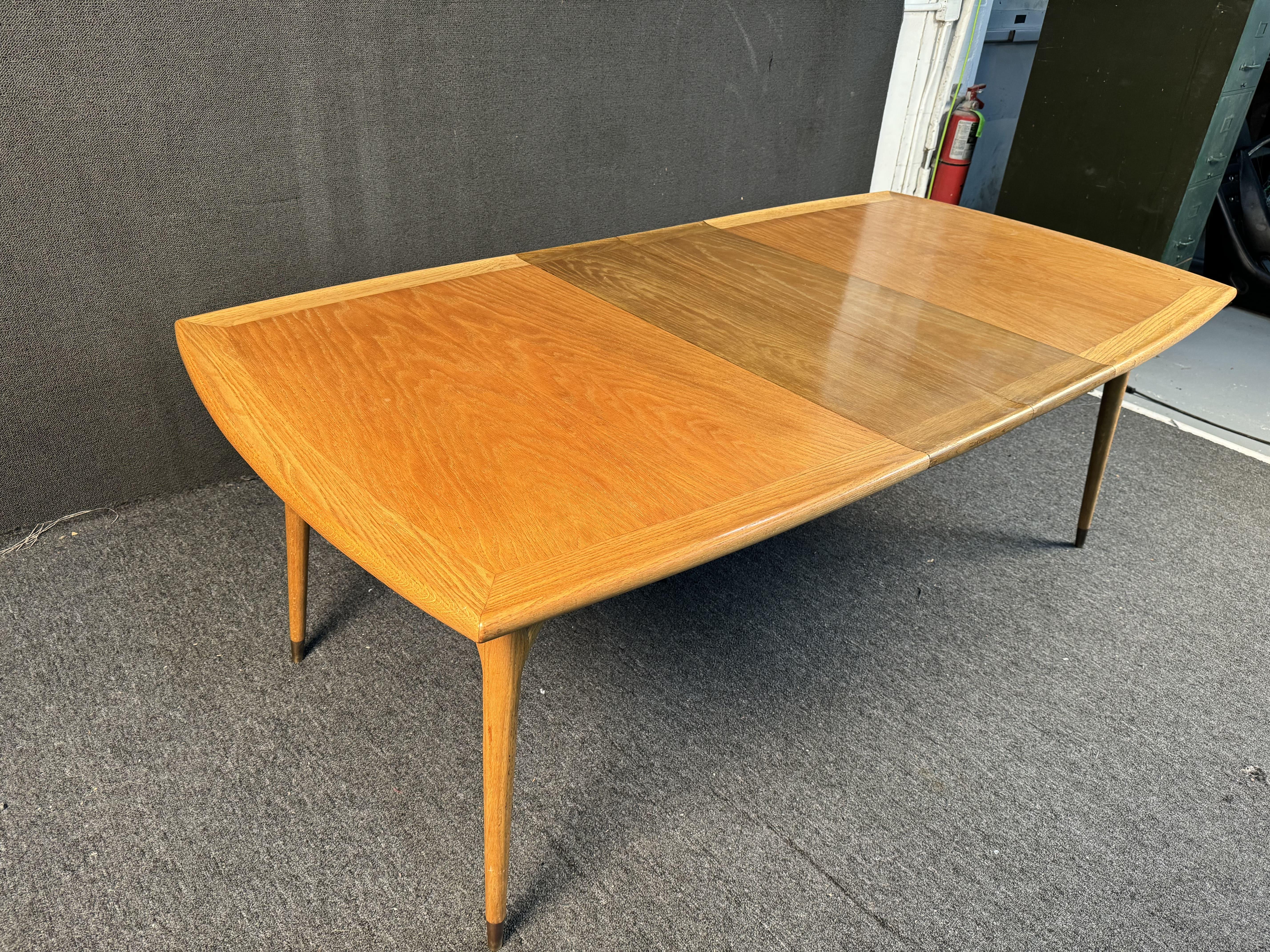 Table de salle à manger en Oak Oak du milieu du siècle par Jack Van Der Molen en vente 1