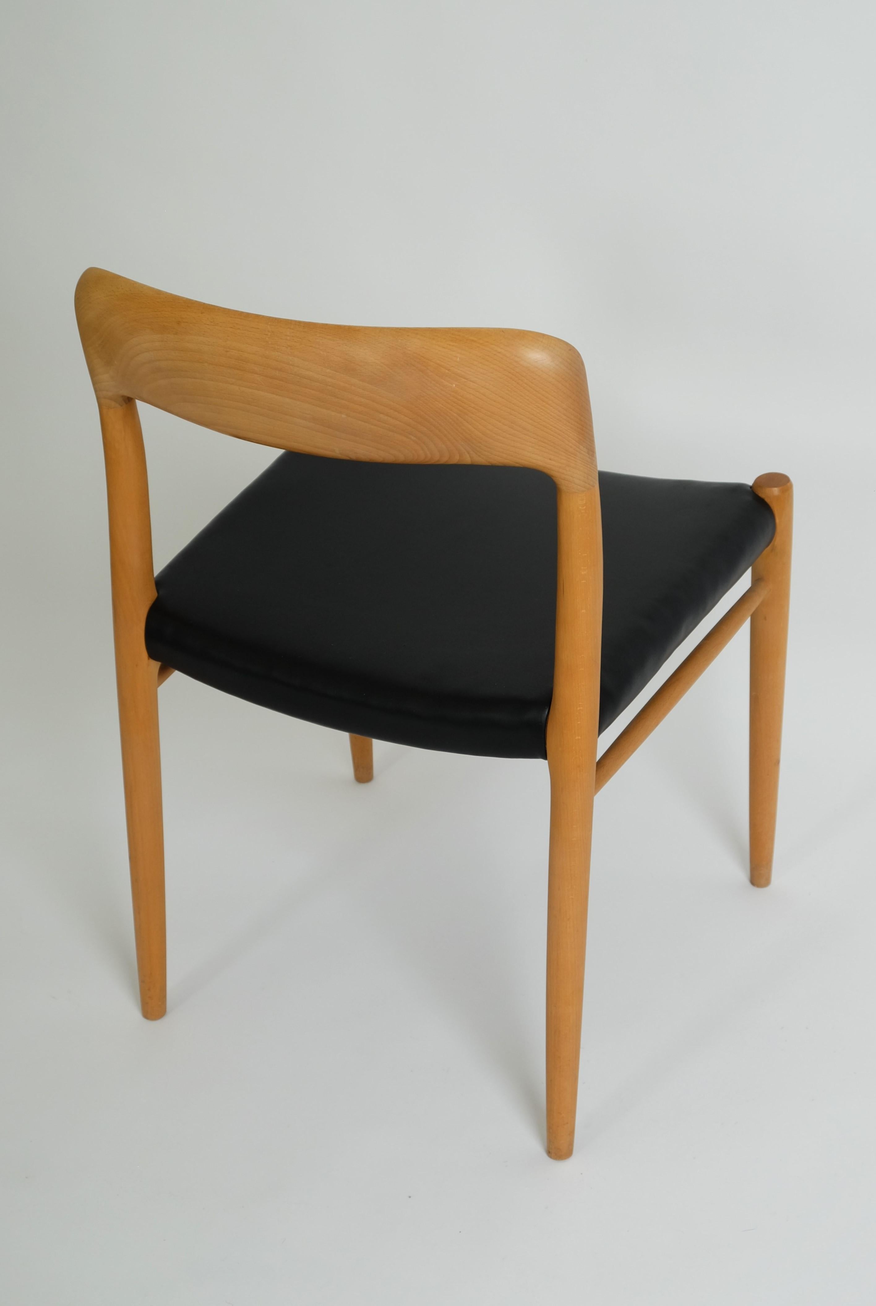 Mid-Century Beech Leather Dining Chair No. 75 by Niels O. Möller for J.L. Möller For Sale 10