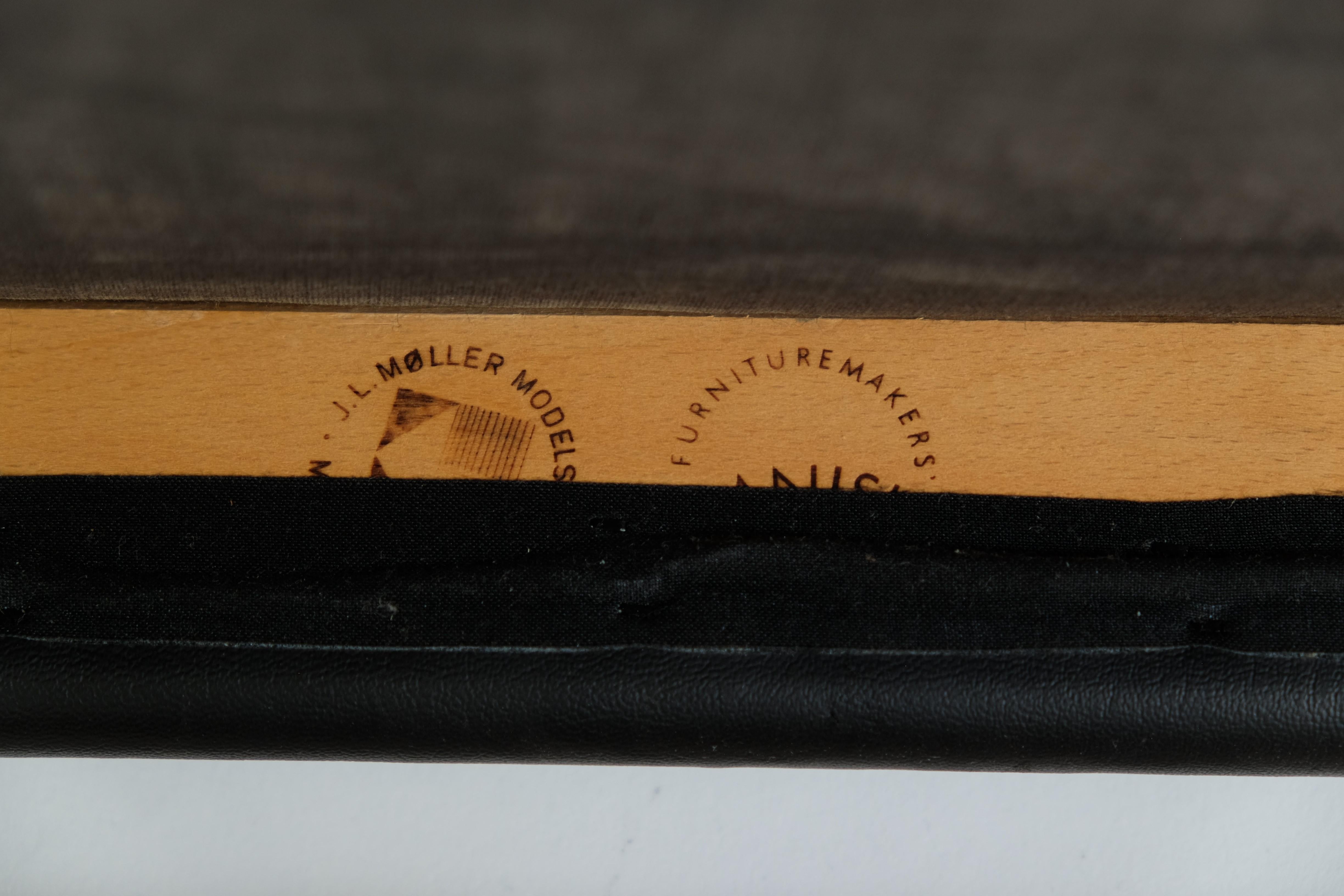 Mid-Century Beech Leather Dining Chair No. 75 by Niels O. Möller for J.L. Möller For Sale 14