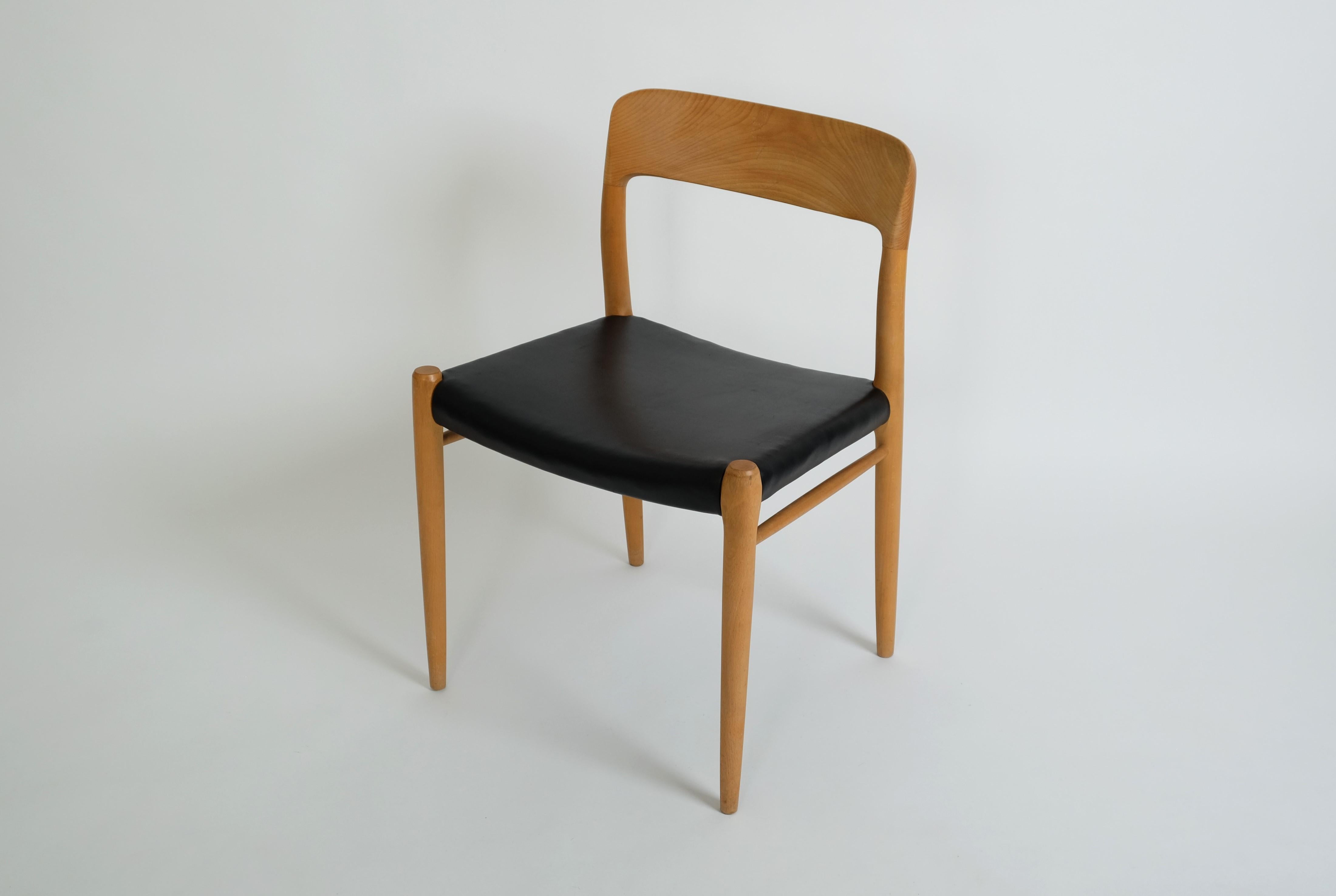 Mid-Century Beech Leather Dining Chair No. 75 by Niels O. Möller for J.L. Möller For Sale 1