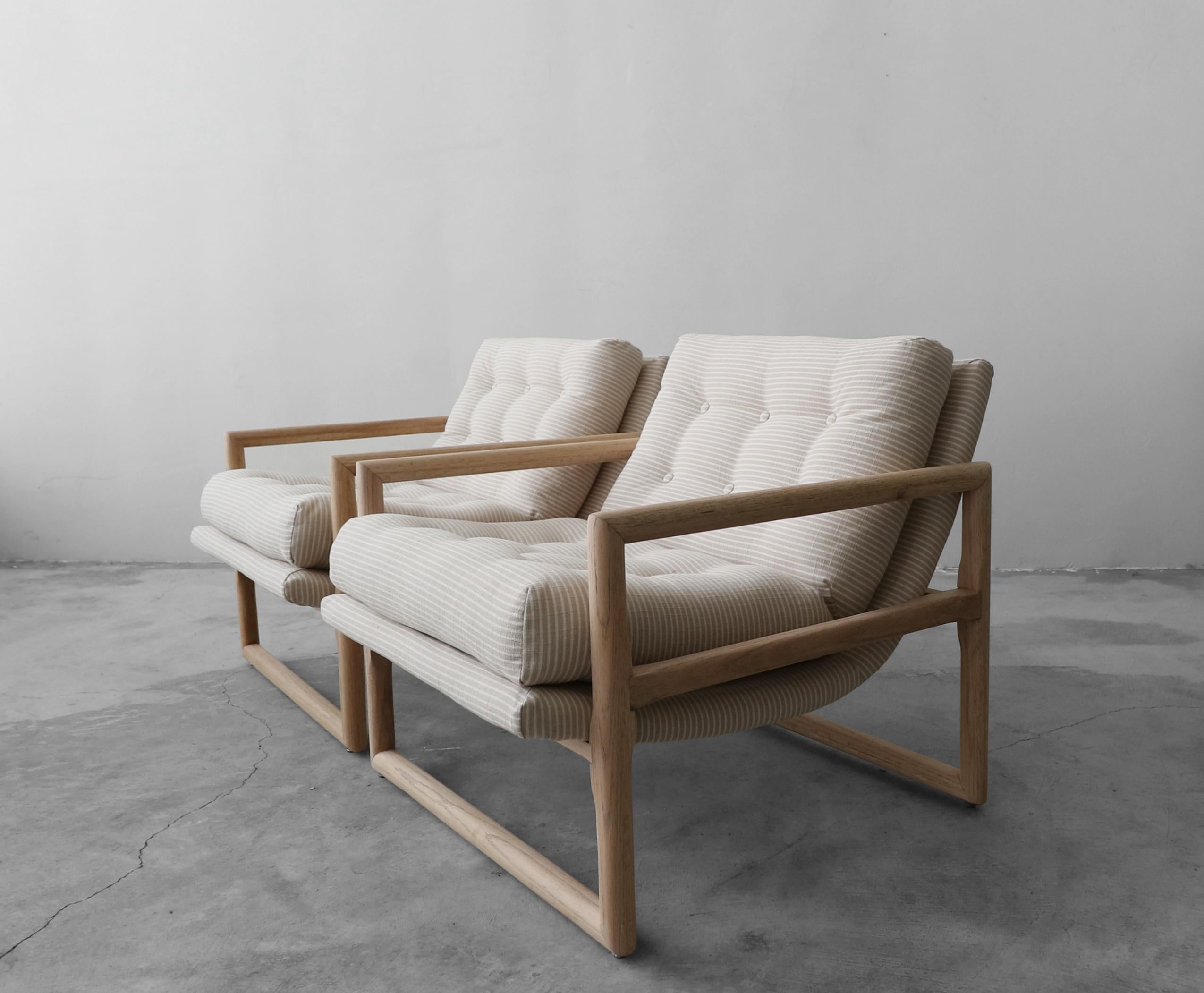 milo baughman scoop chair