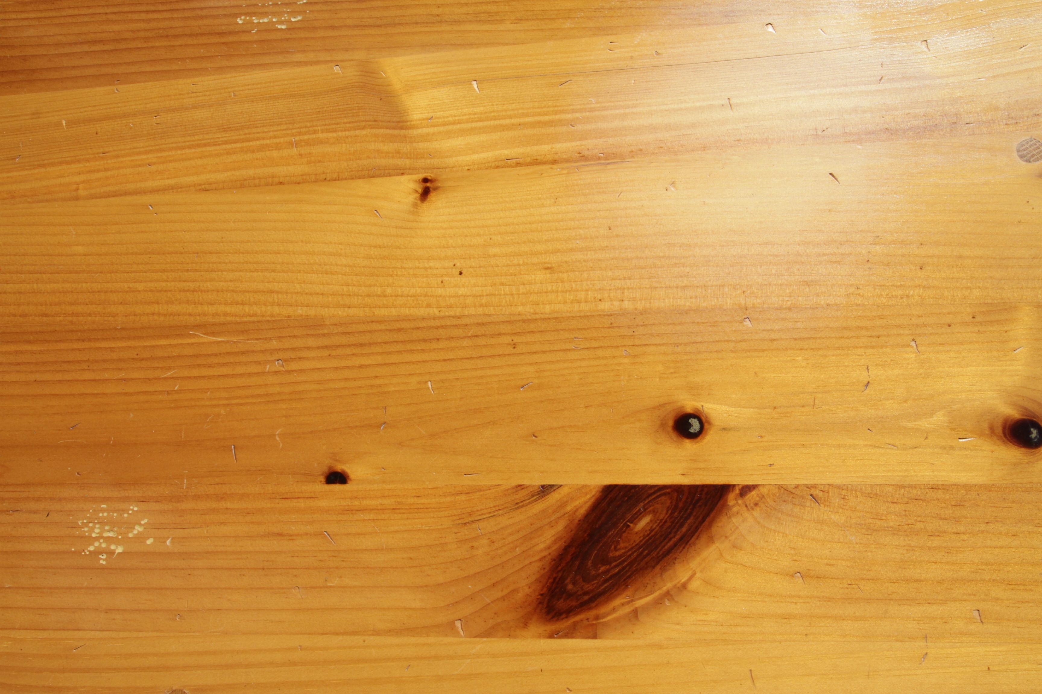Queen Anne Style Pine Single Drawer side table 1970's For Sale 3
