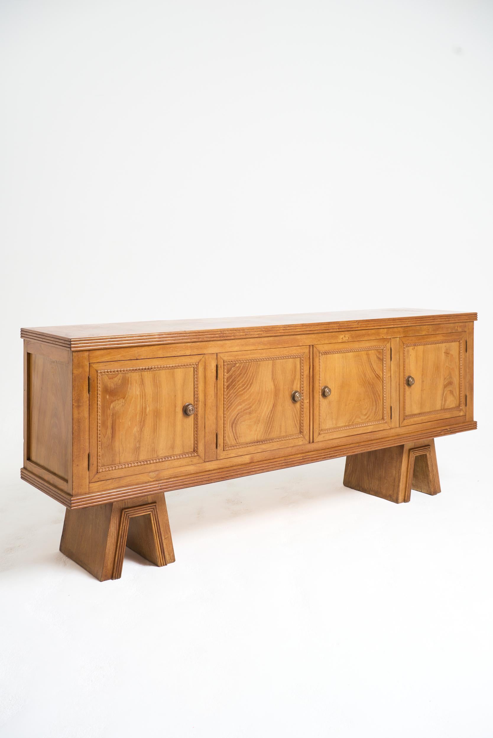 Mid-Century Eiche Sideboard (Moderne der Mitte des Jahrhunderts) im Angebot