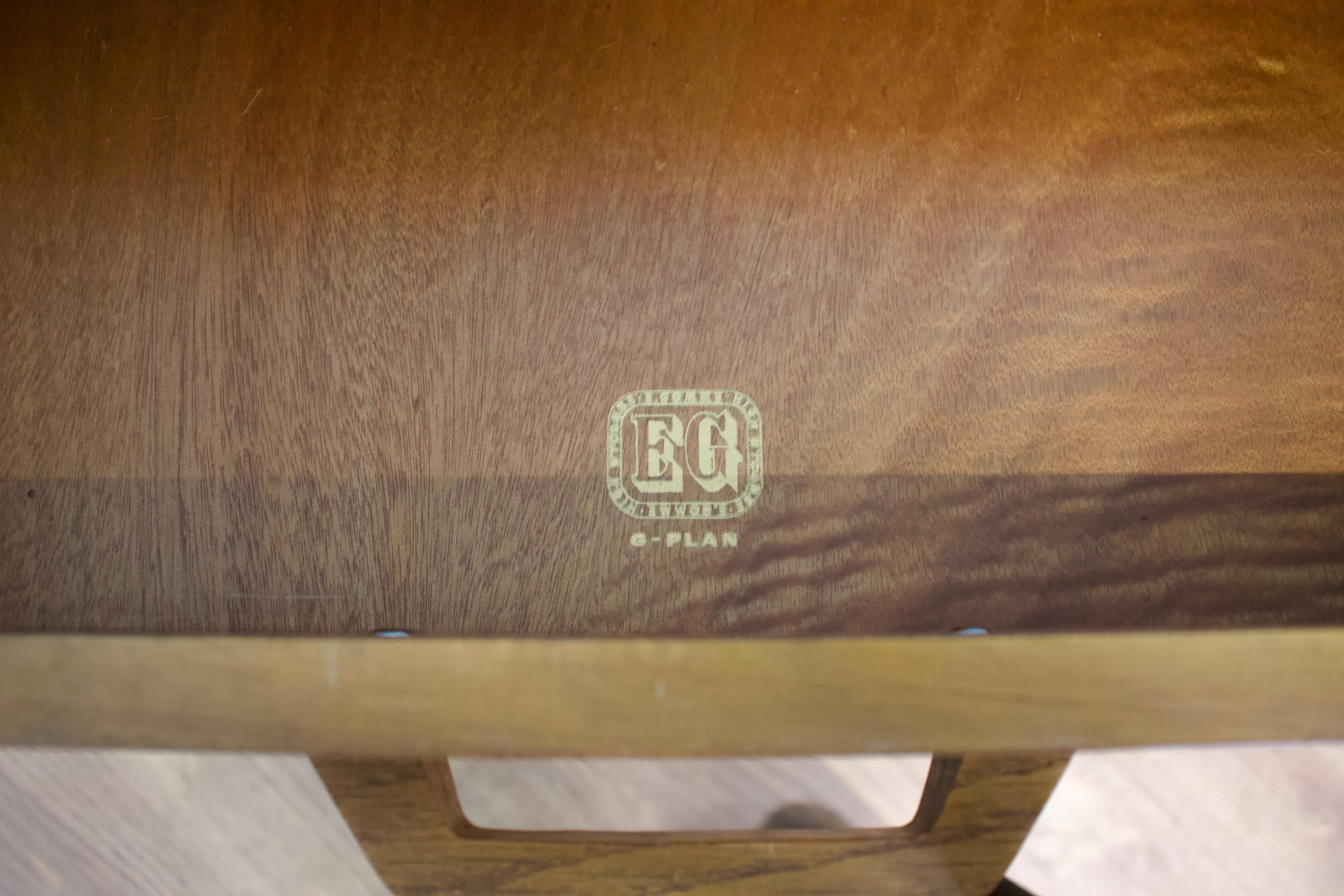 Buffet en Oak du milieu du siècle de G-Plan, années 1950 en vente 1